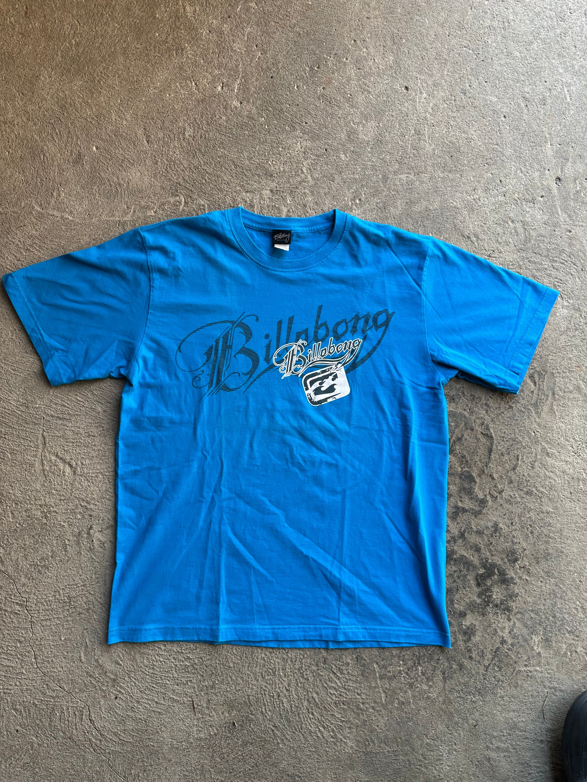 Billabong Graphic Logo T-shirt 2000s | Size L