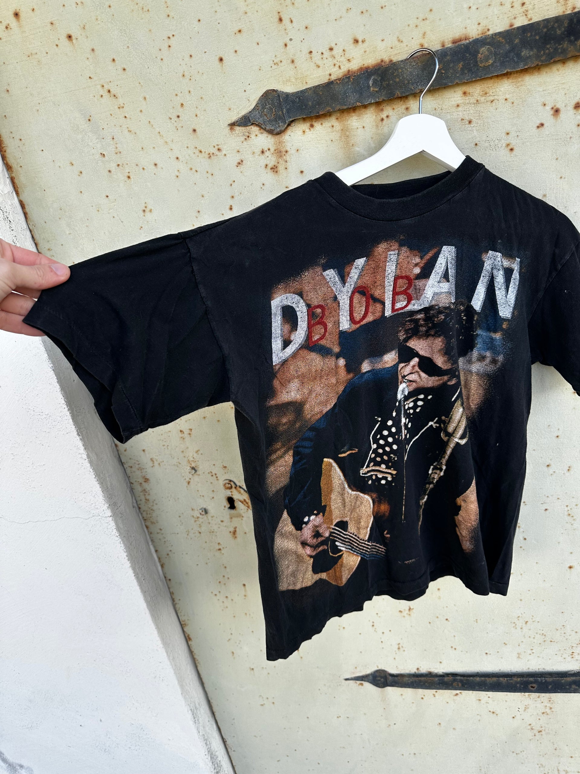 Bob Dylan Tour 1996 Vintage Tee – Black | Size M/L
