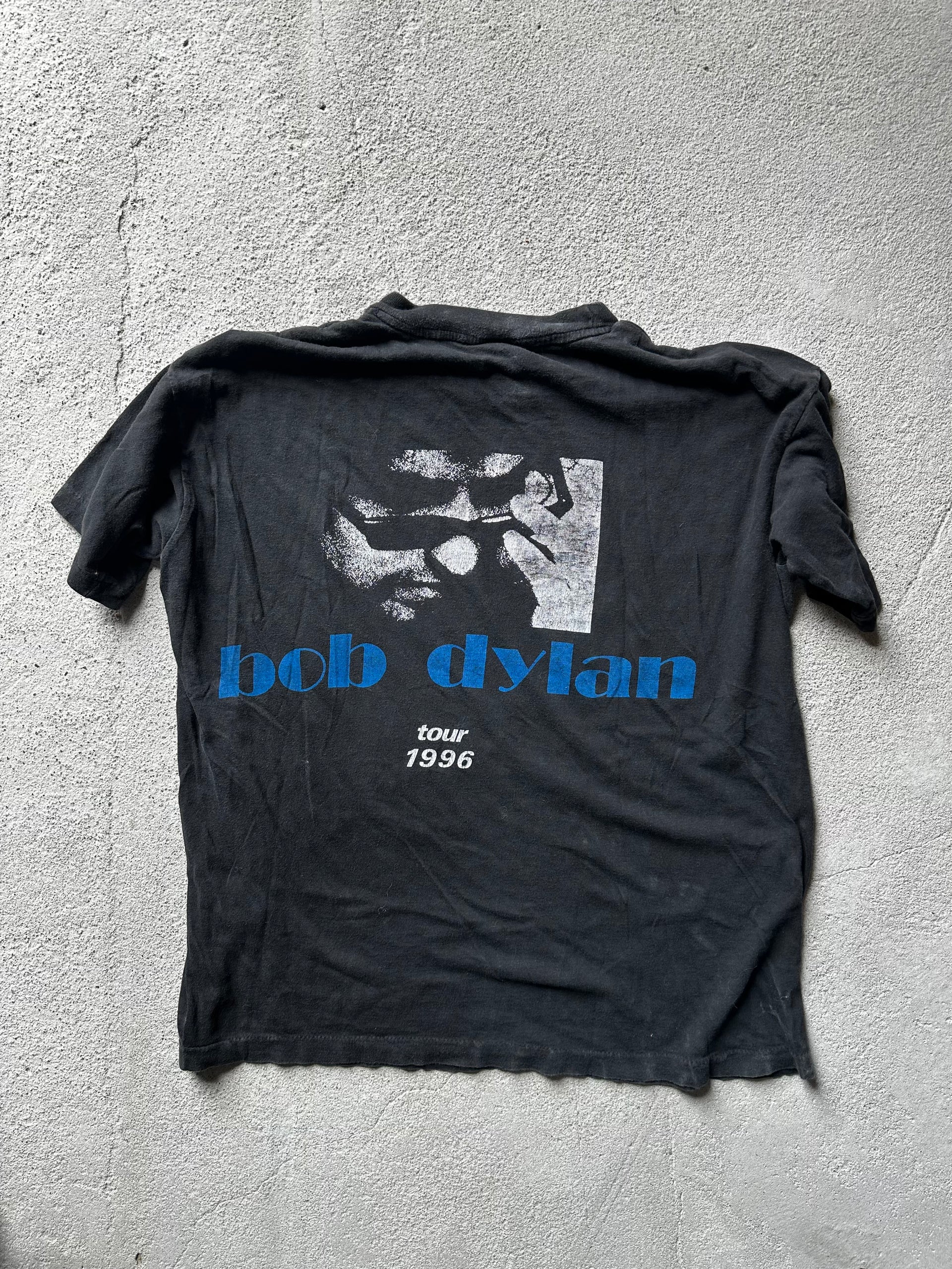 Bob Dylan Tour 1996 Vintage Tee – Black | Size M/L