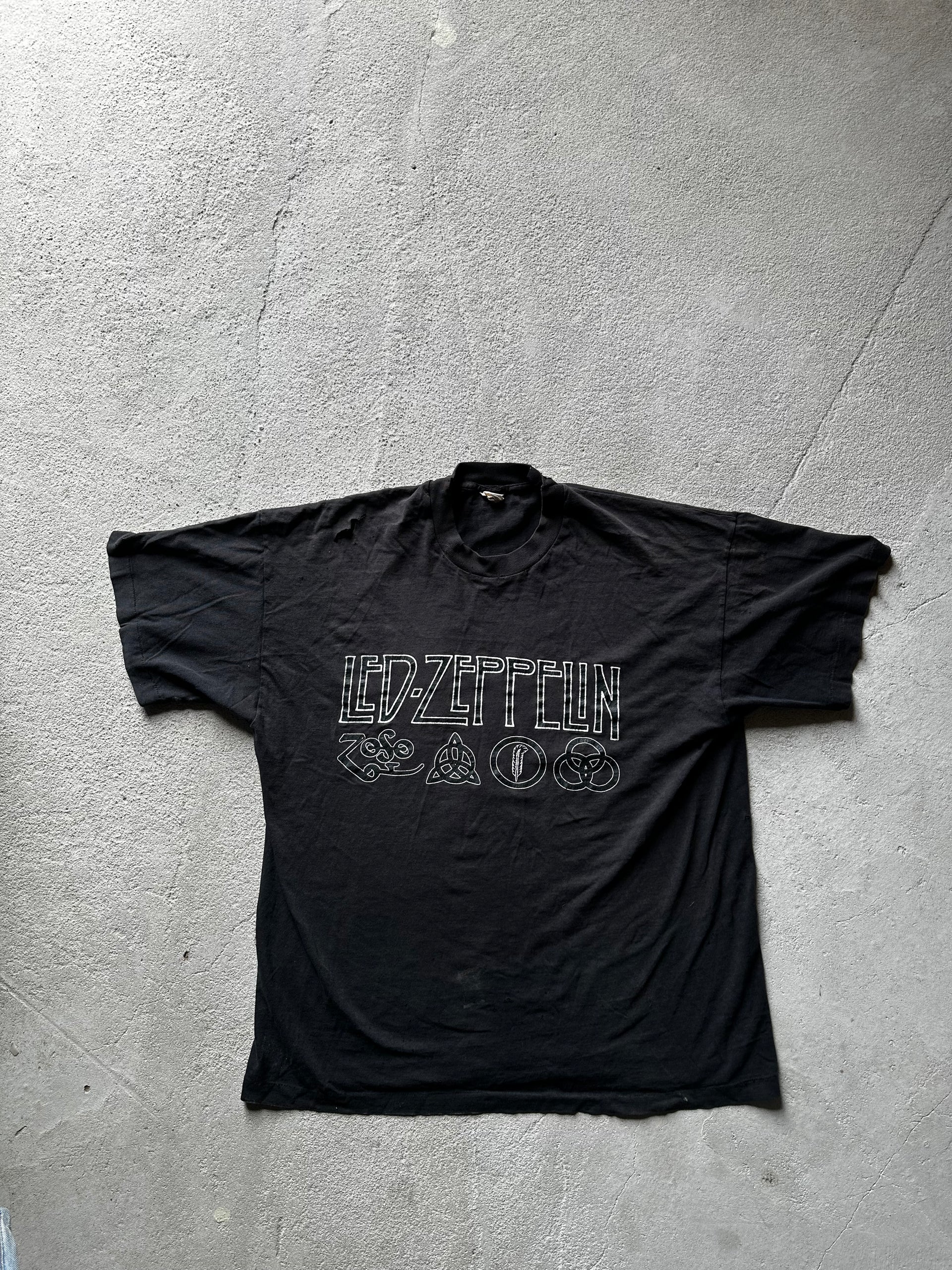 Vintage late 1980s black single stitch t-shirt Screen Stars tag USA faded and distressed size L (fits M/L)