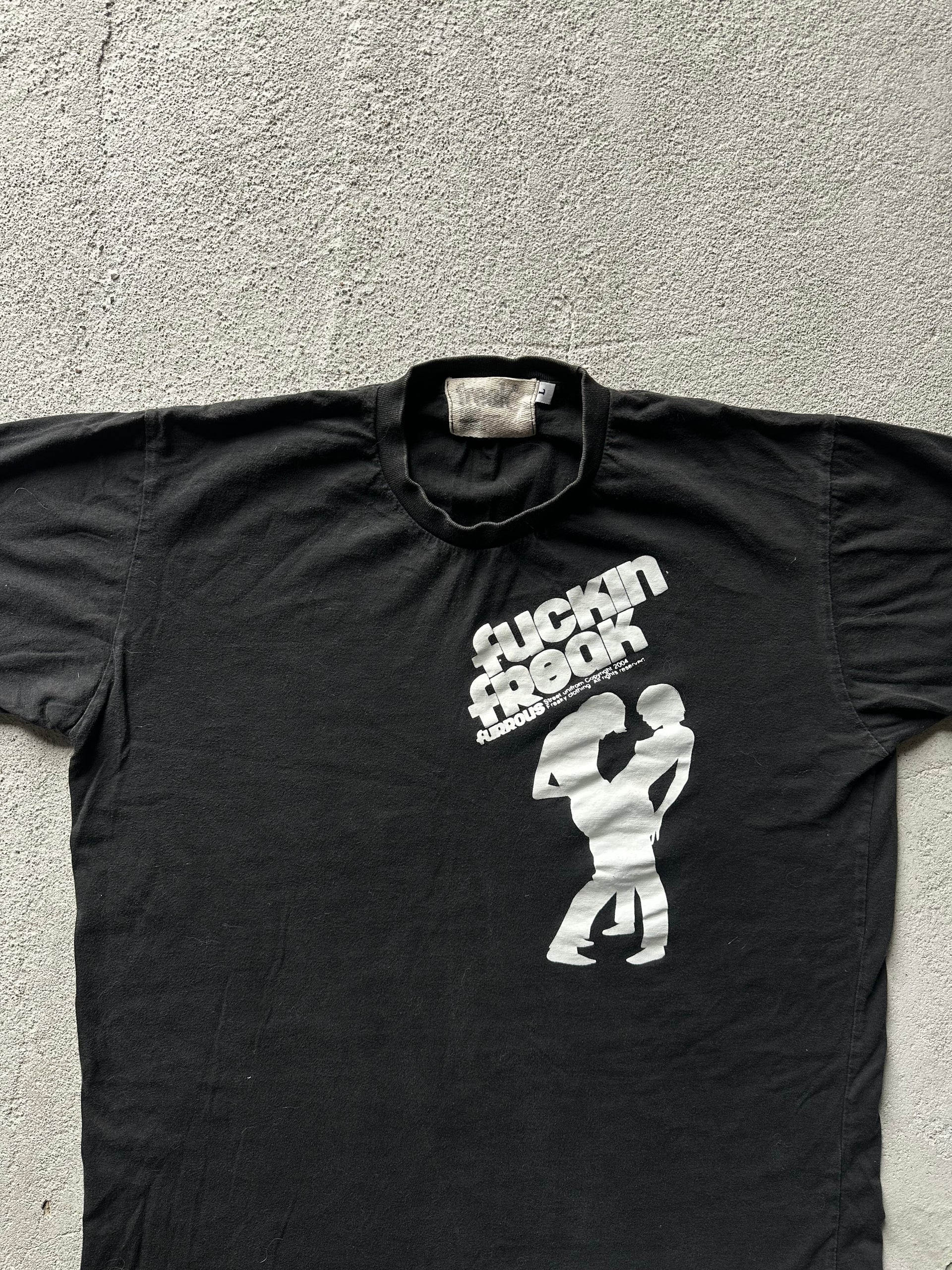 Fin’ Freak Graphic Tee – Black | Size L