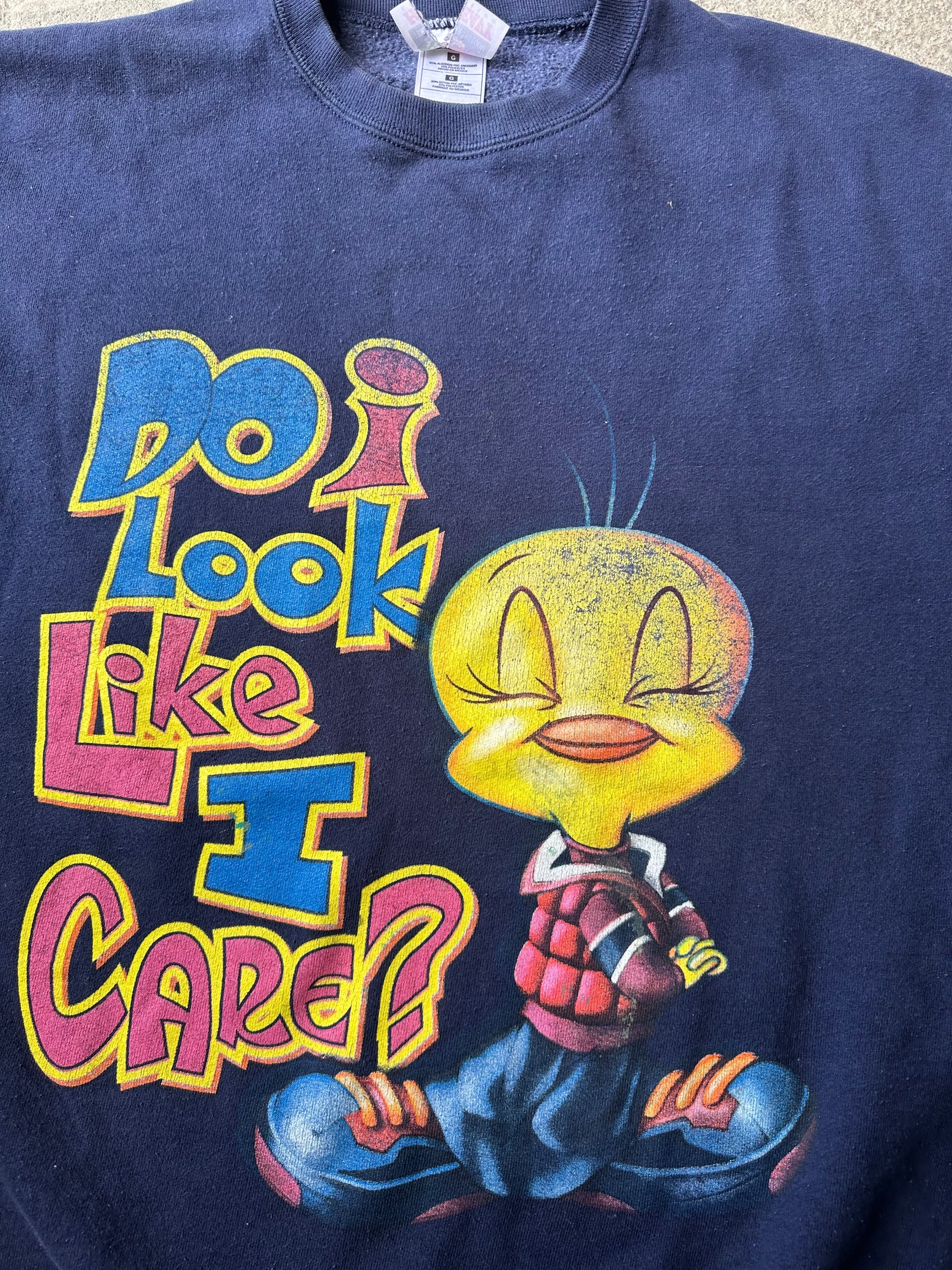 Tweety “Do I Look Like I Care?” 90s Sweatshirt | Size L