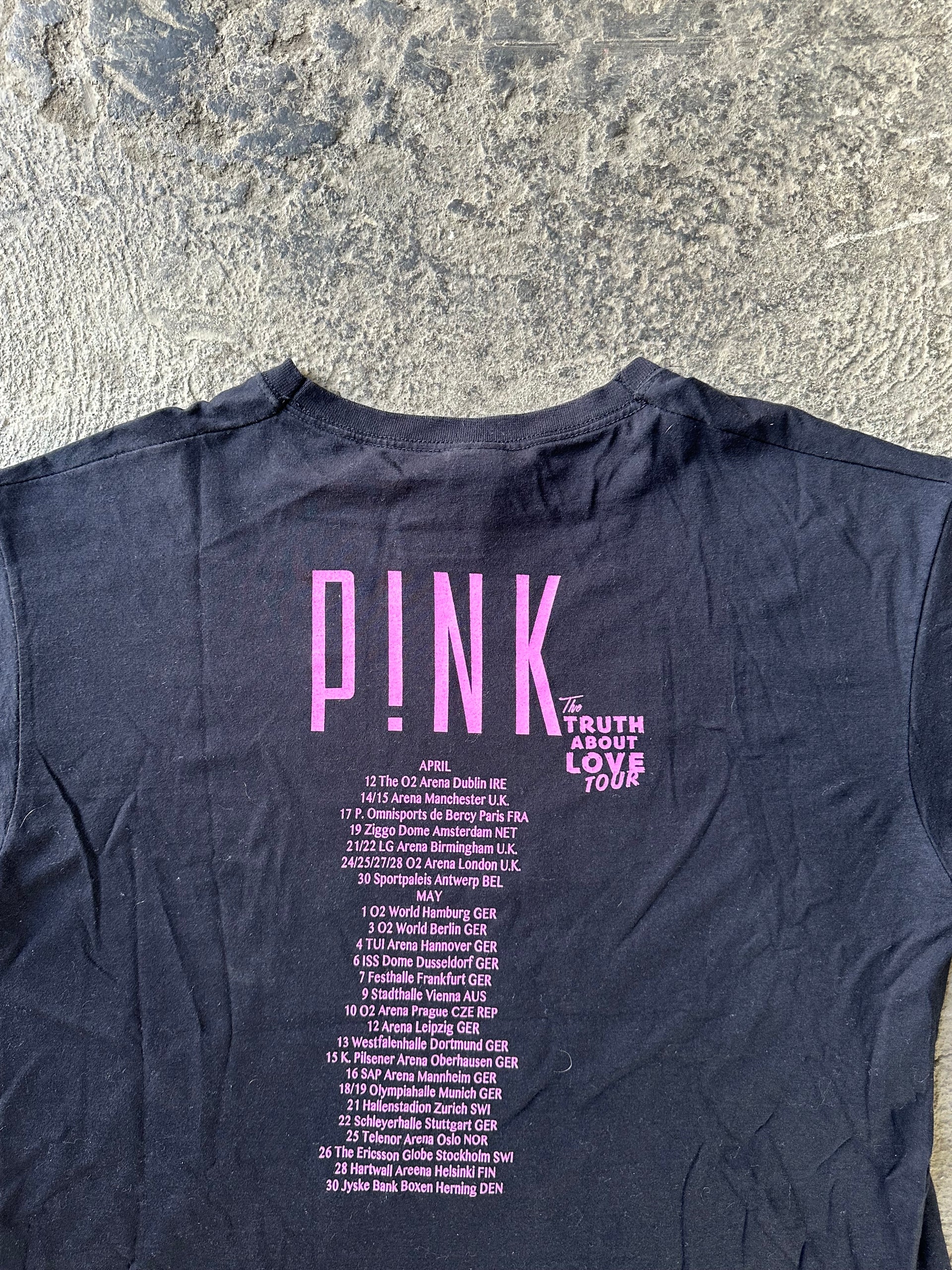 P!nk The Truth About Love Tour 2013 Vintage Tee | Size XL