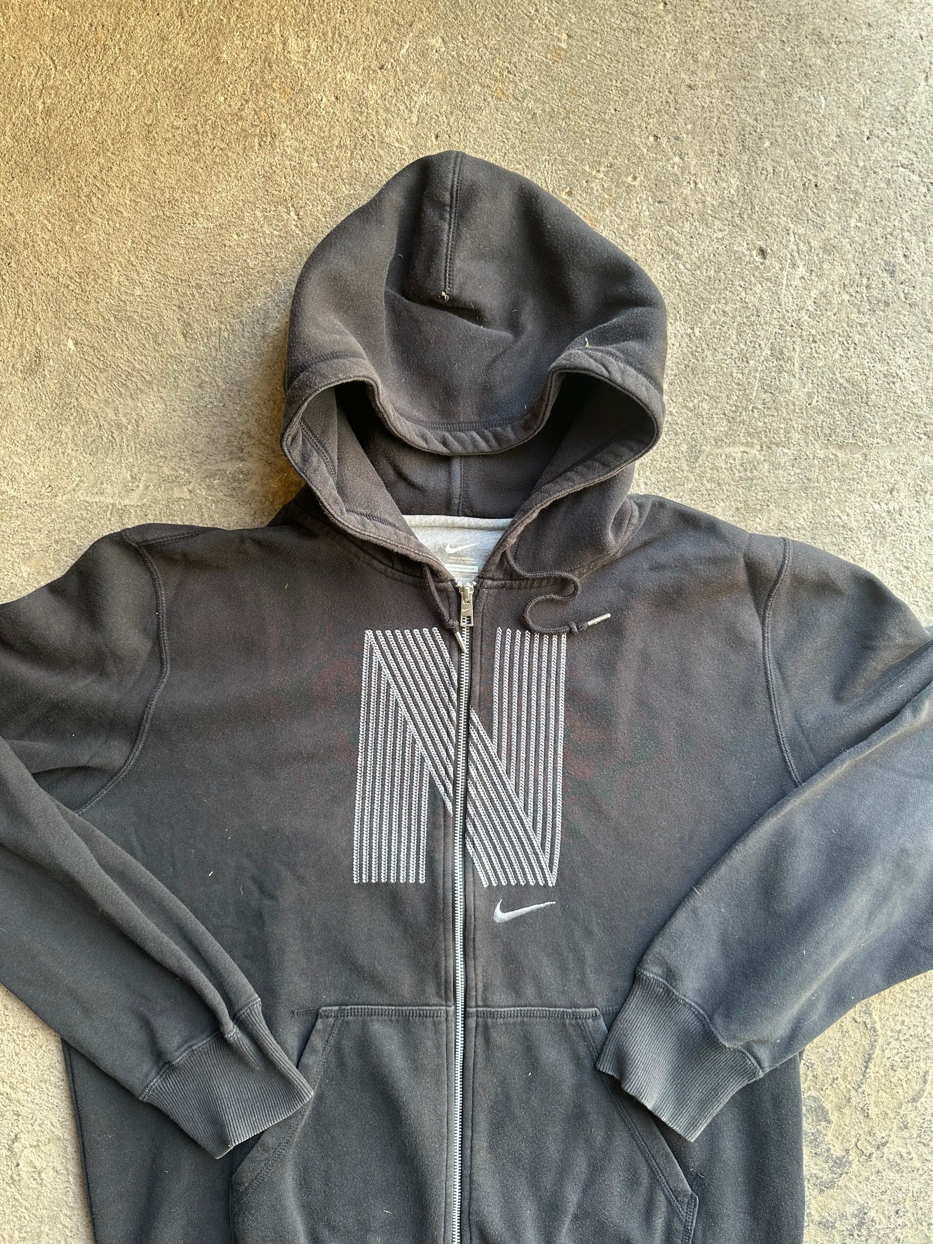 Nike Logo Full-Zip Hoodie 2010s | Size XL