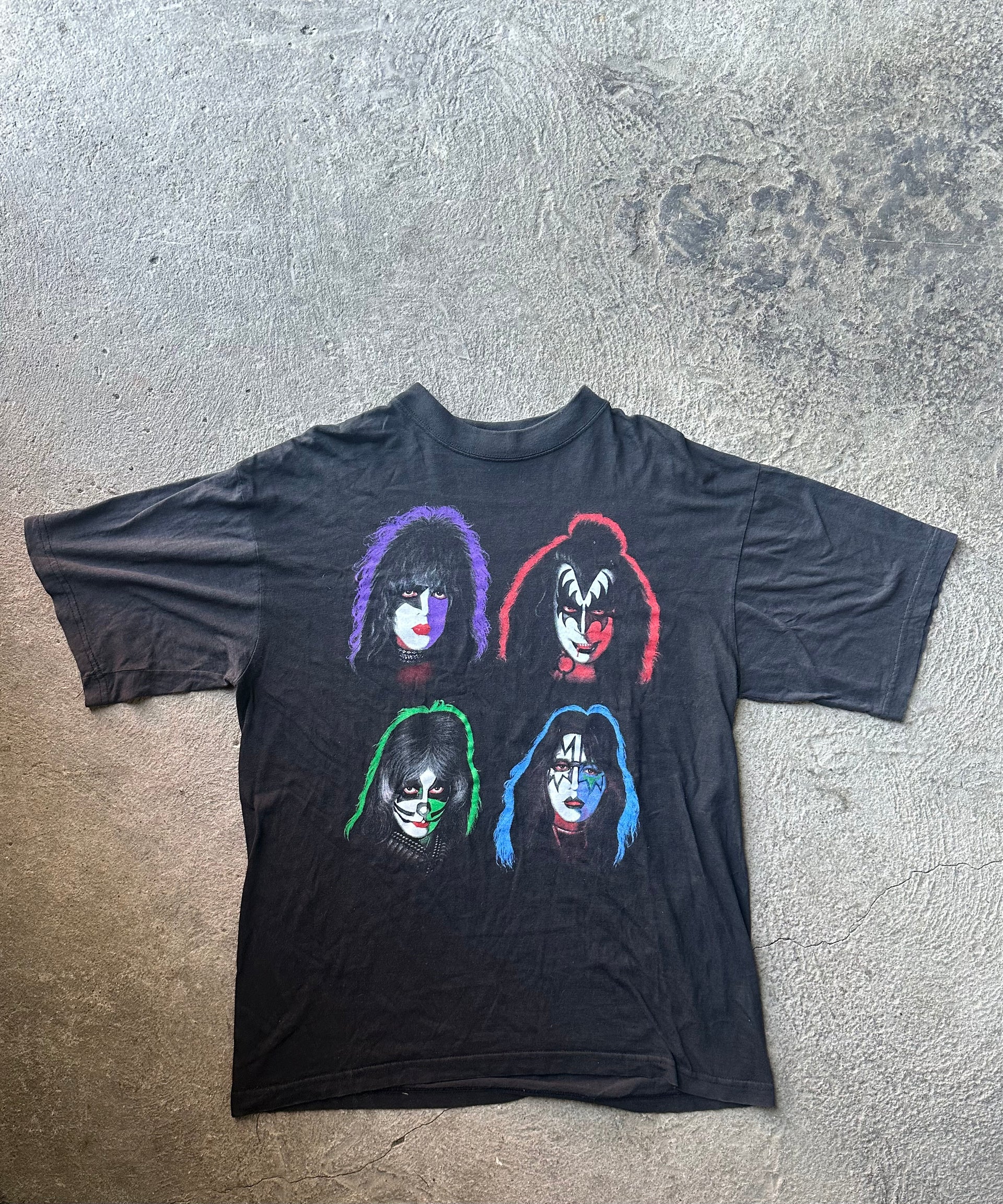 KISS 90s Bootleg Band Faces Vintage Tee | Size XL