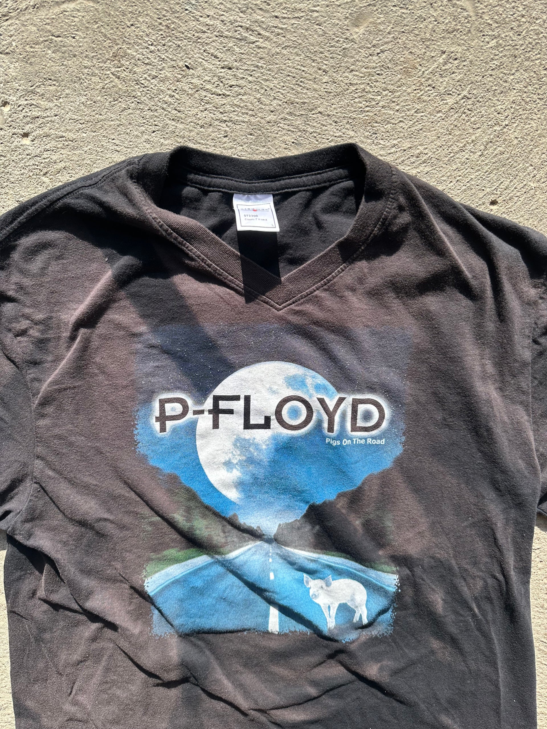 P-Floyd “Pigs On The Road” Tee | Size M/L