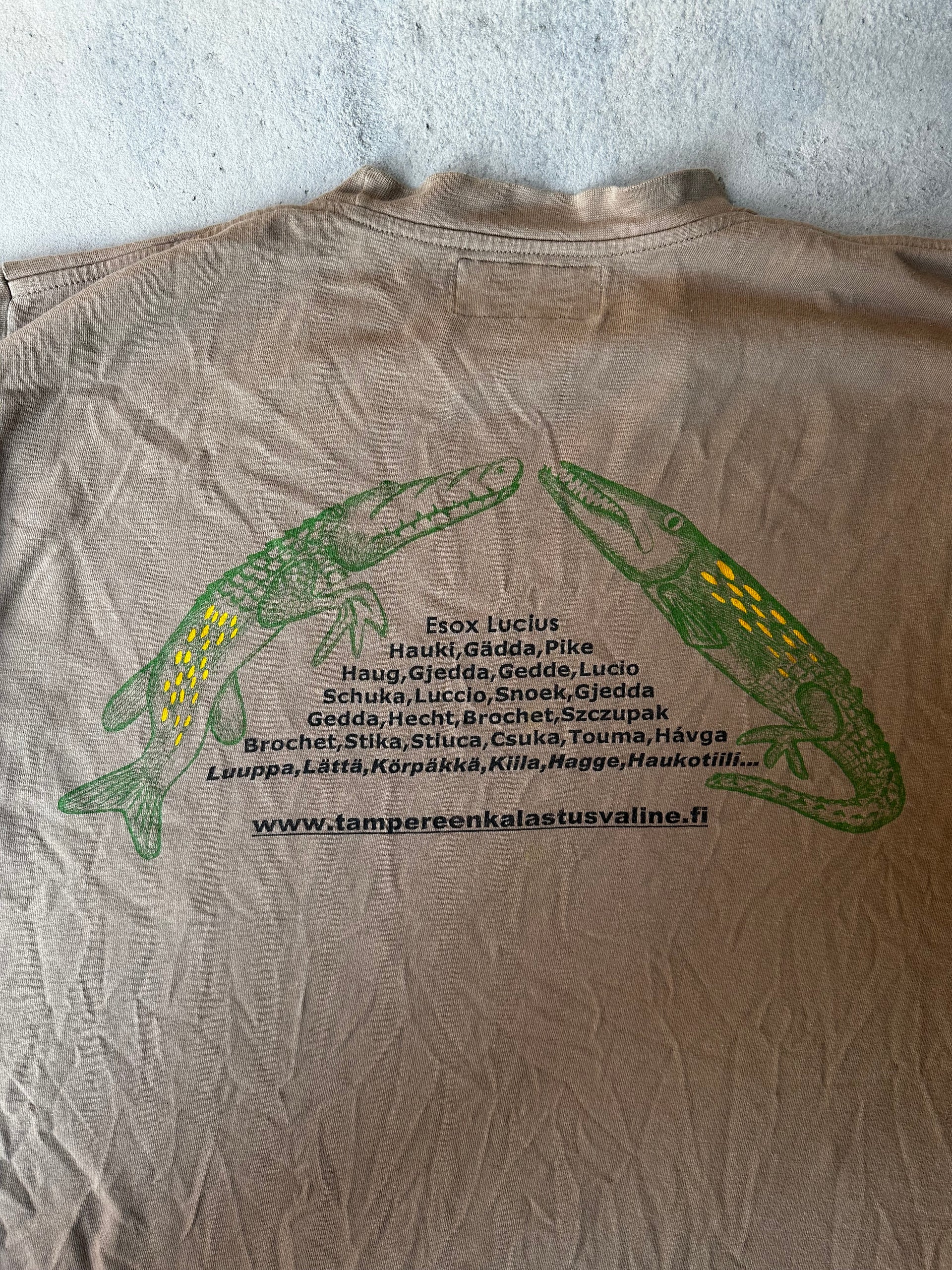 Vintage single stitch Zalt Zam fishing T-shirt in brown.