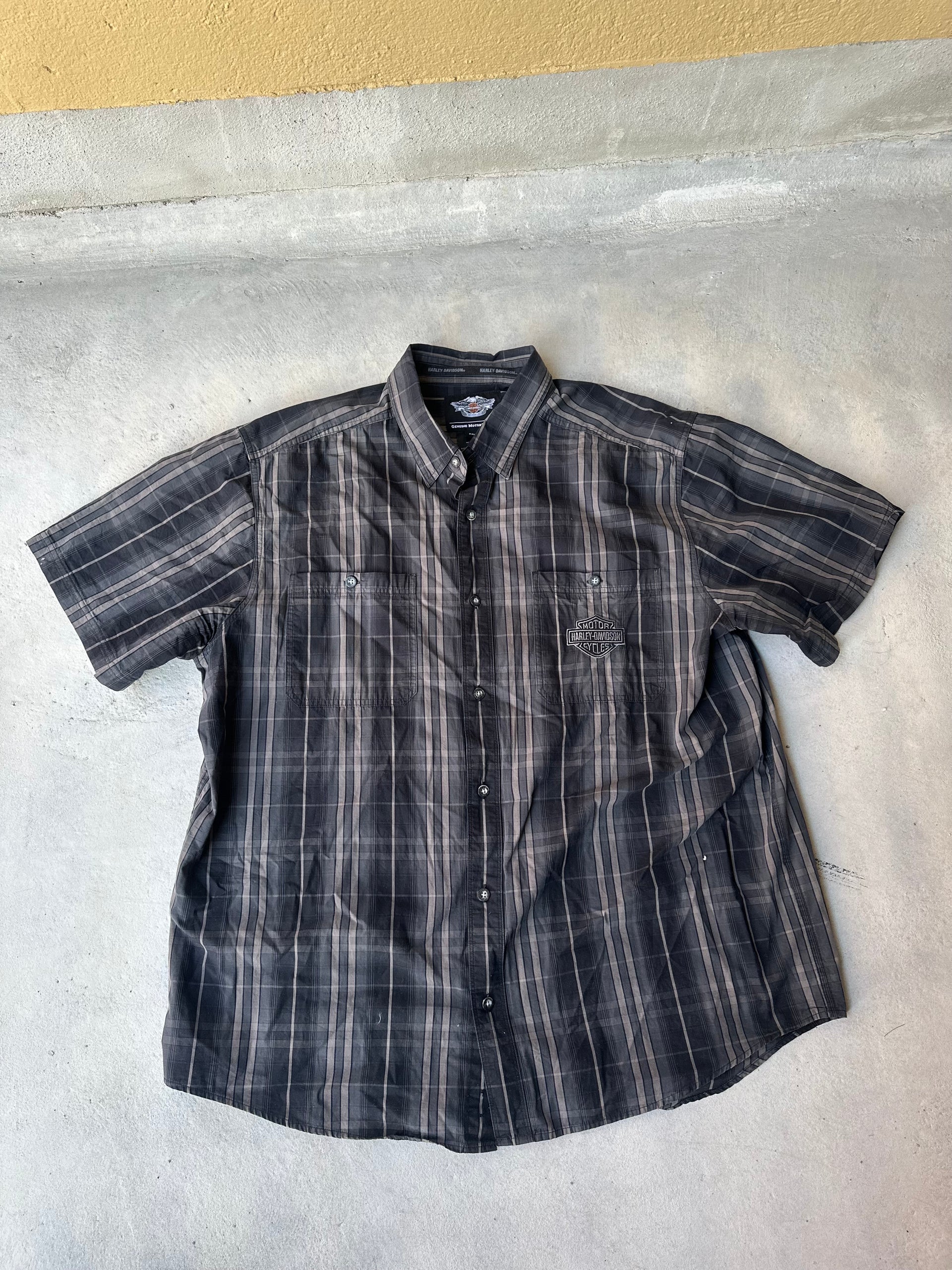 Vintage Harley-Davidson short-sleeve plaid shirt – embroidered back.