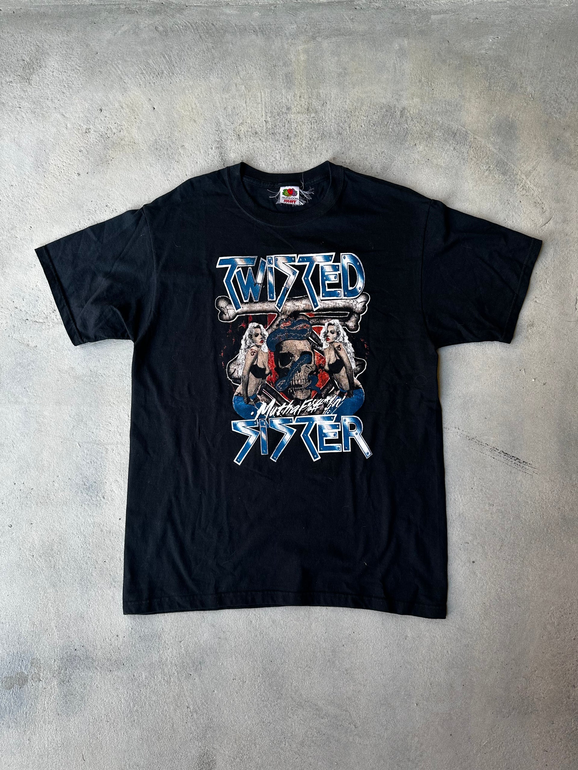 Vintage Twisted Sister T-Shirt – Fruit of the Loom Heavy, bold metal graphic, classic 2000s band tee.