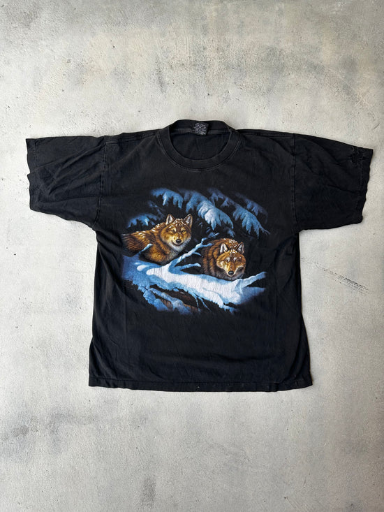 Vintage black single stitch wolf T-shirt with detailed winter graphic.