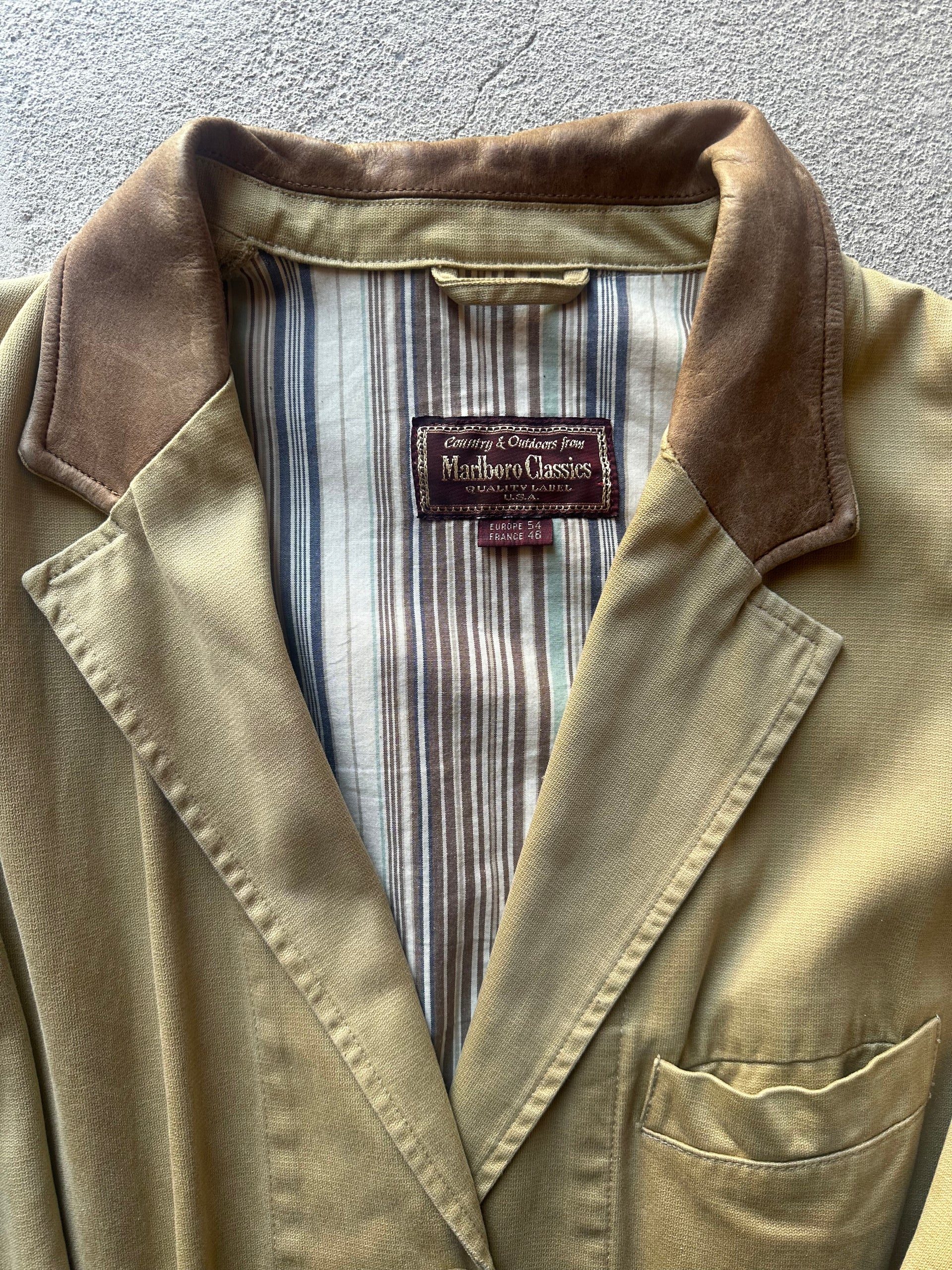 Marlboro Classics – Field Blazer with Suede Details (Size L)