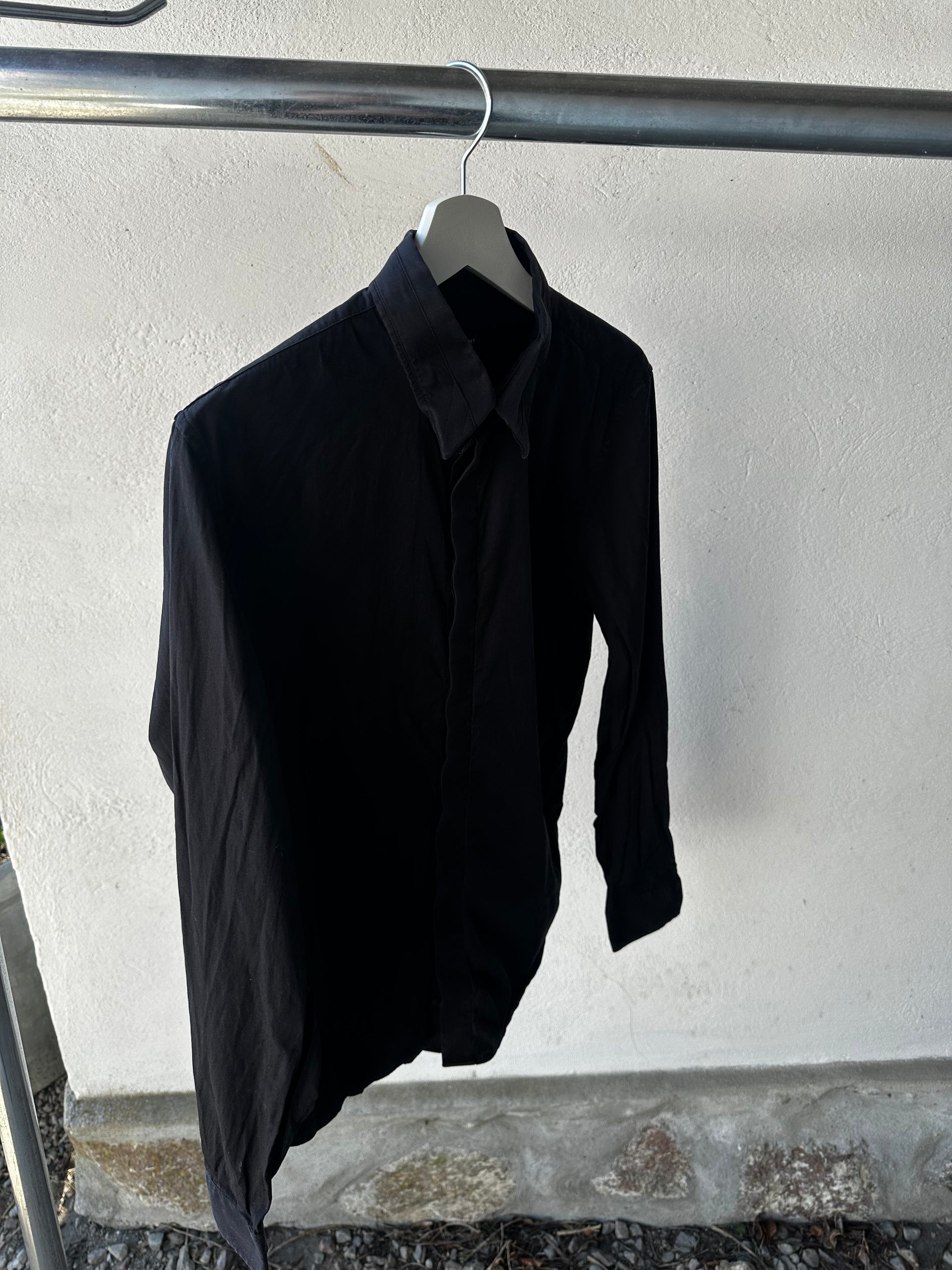 Givenchy Paris – Black Minimal Shirt (Size M)