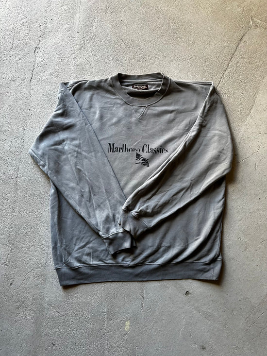 Vintage Marlboro Classics sweatshirt herr i tvättad grå färg med logotyp