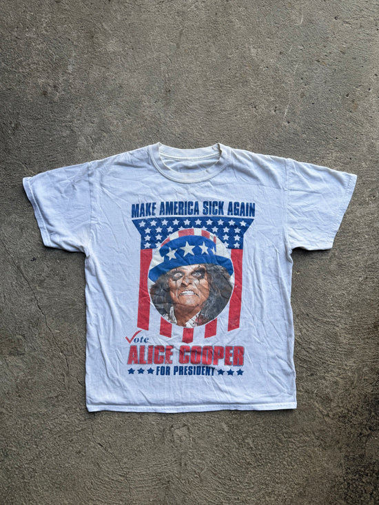 2010s Alice Cooper “Make America Sick Again” Tee | Size M