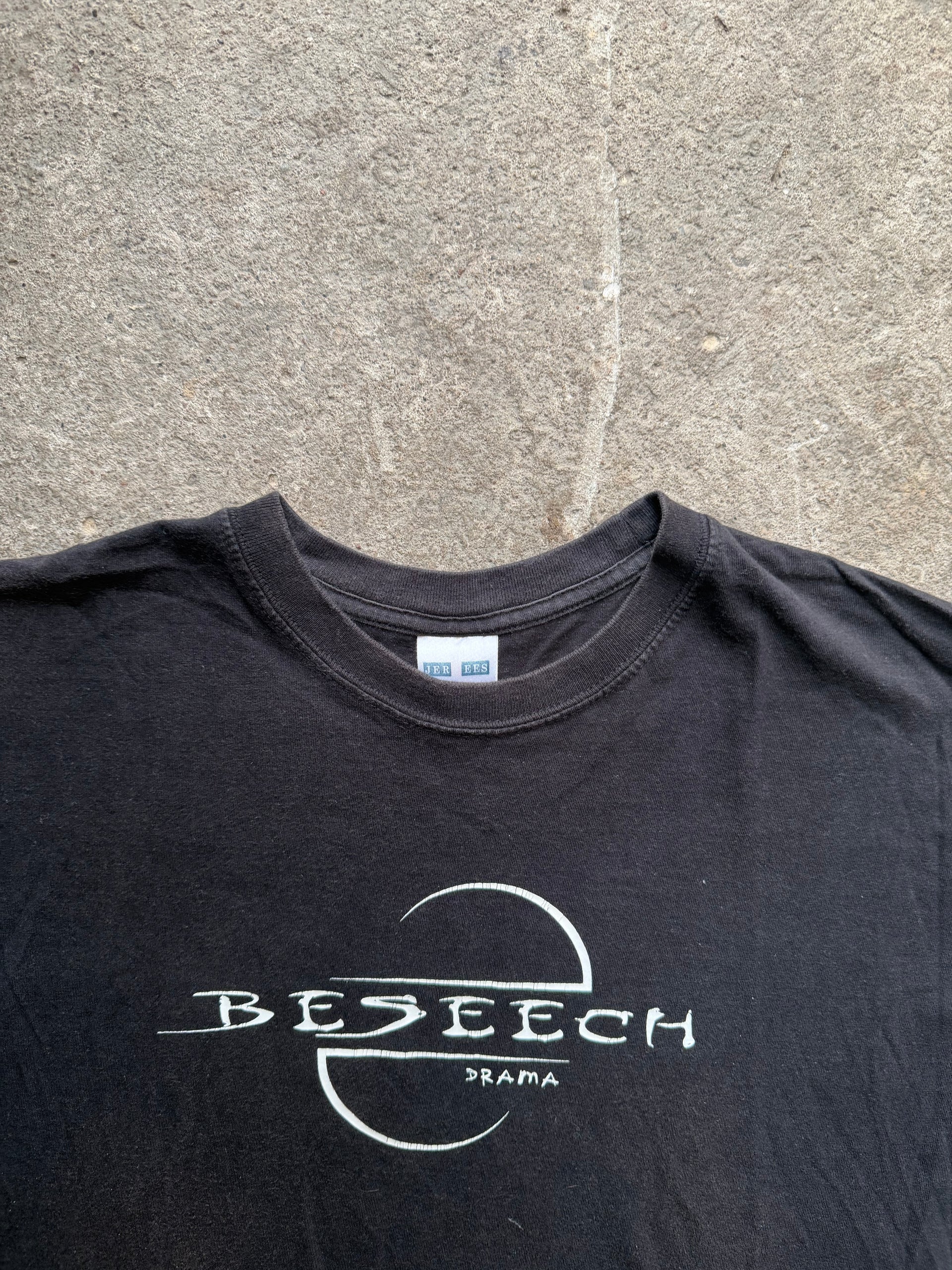 00s Beseech “Drama” Logo T-Shirt | Size L