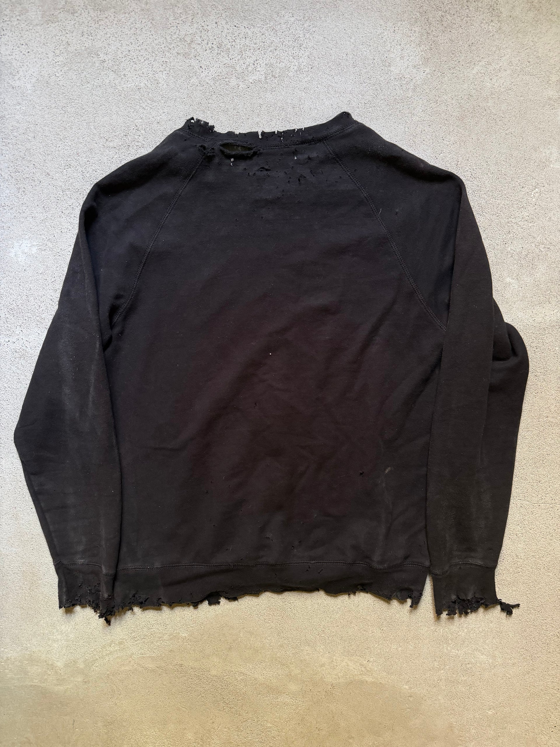 2000s Distressed Black Sweatshirt | Size L