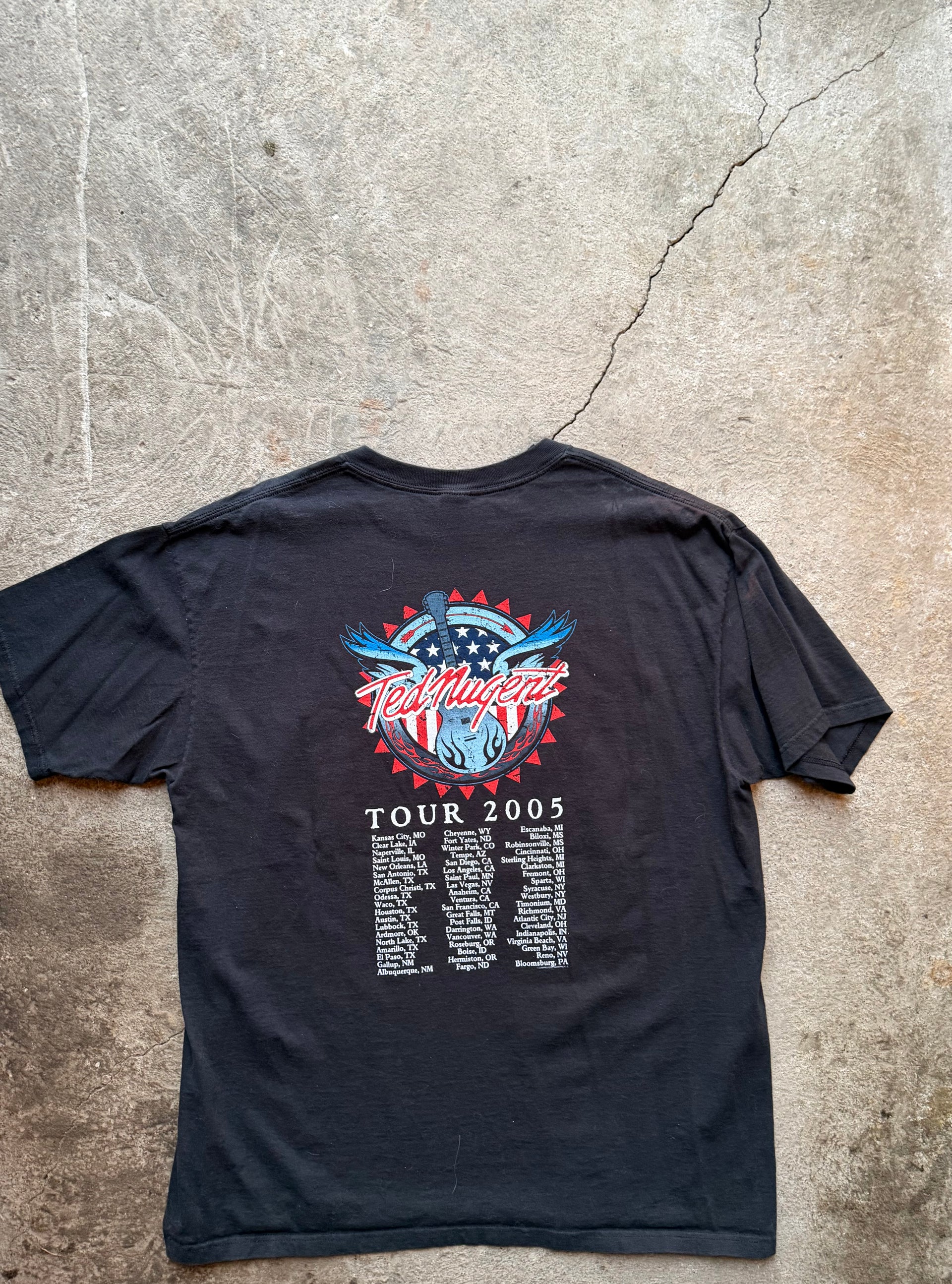 00s Ted Nugent Tour 2005 Band T-Shirt | Size 2XL