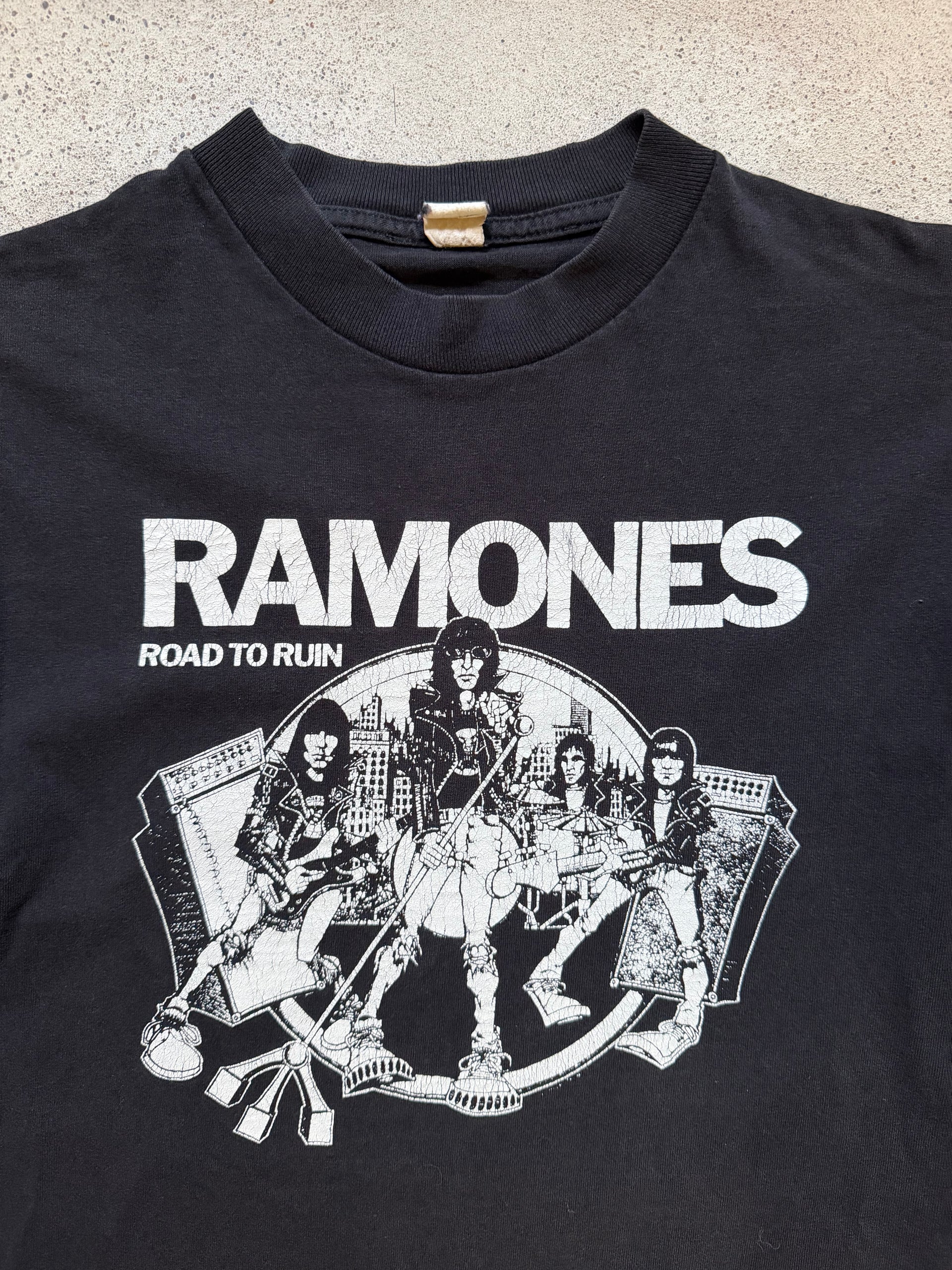 90s Ramones Road To Ruin T Shirt | Size M