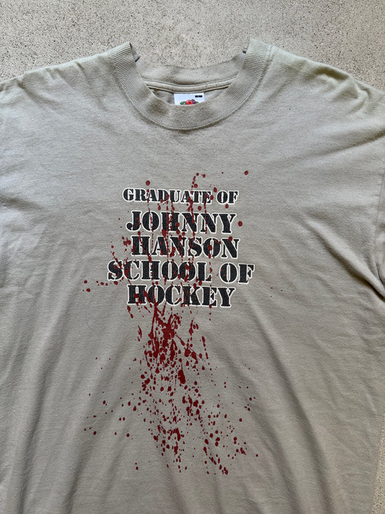 2000s Johnny Hanson School of Hockey T-Shirt | Size L