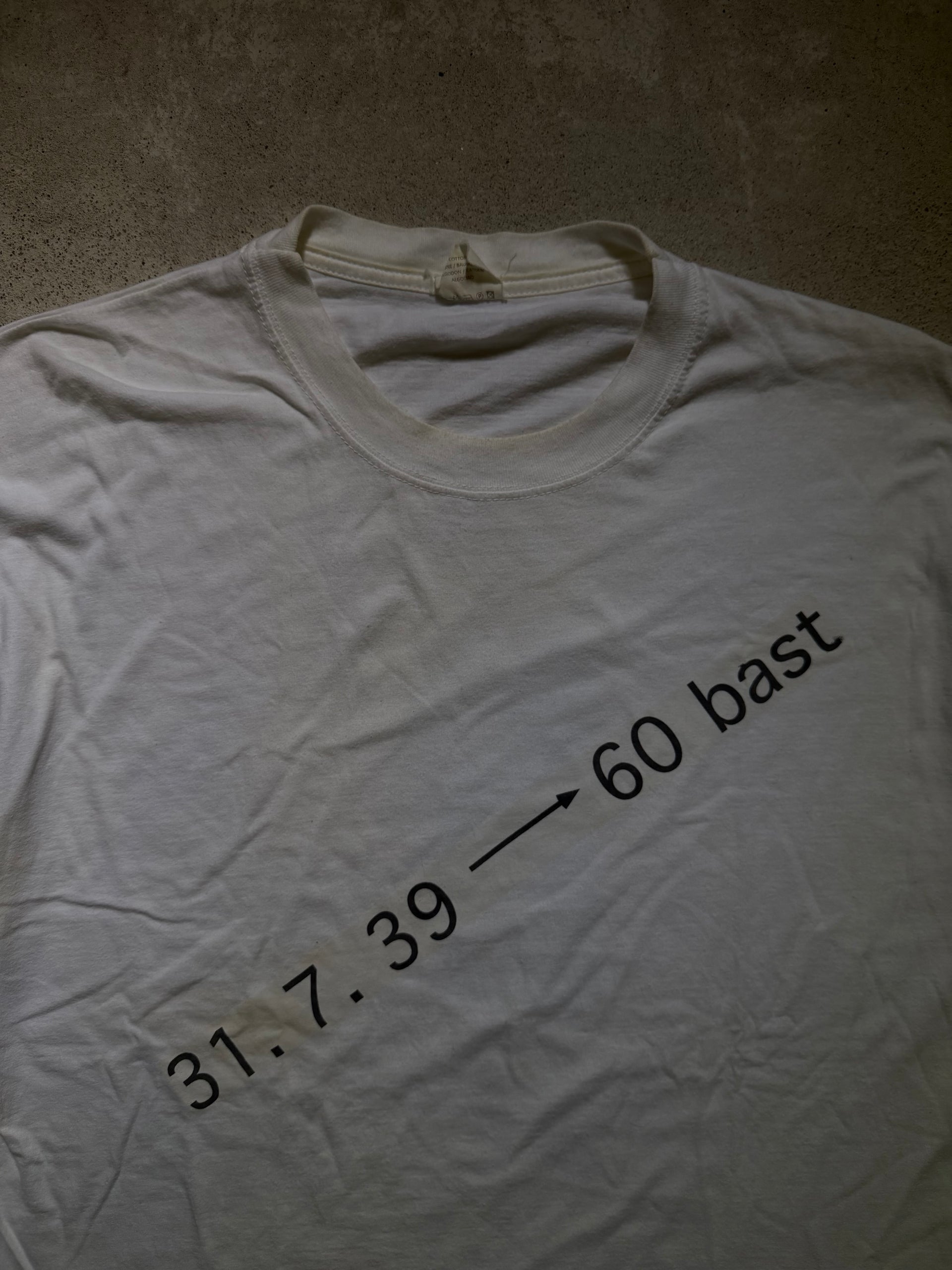 90s Photo Print T-Shirt | Size XL