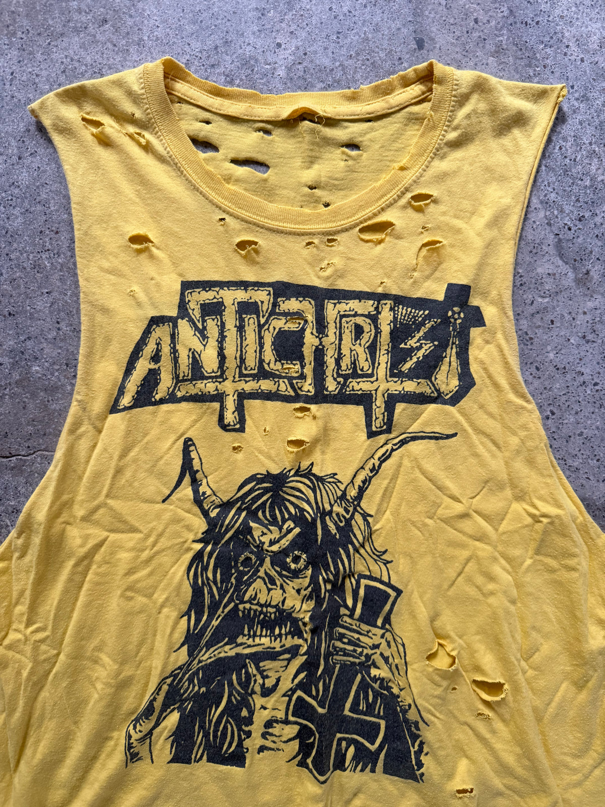 2010s Antichrist Sleeveless T-Shirt | Size M