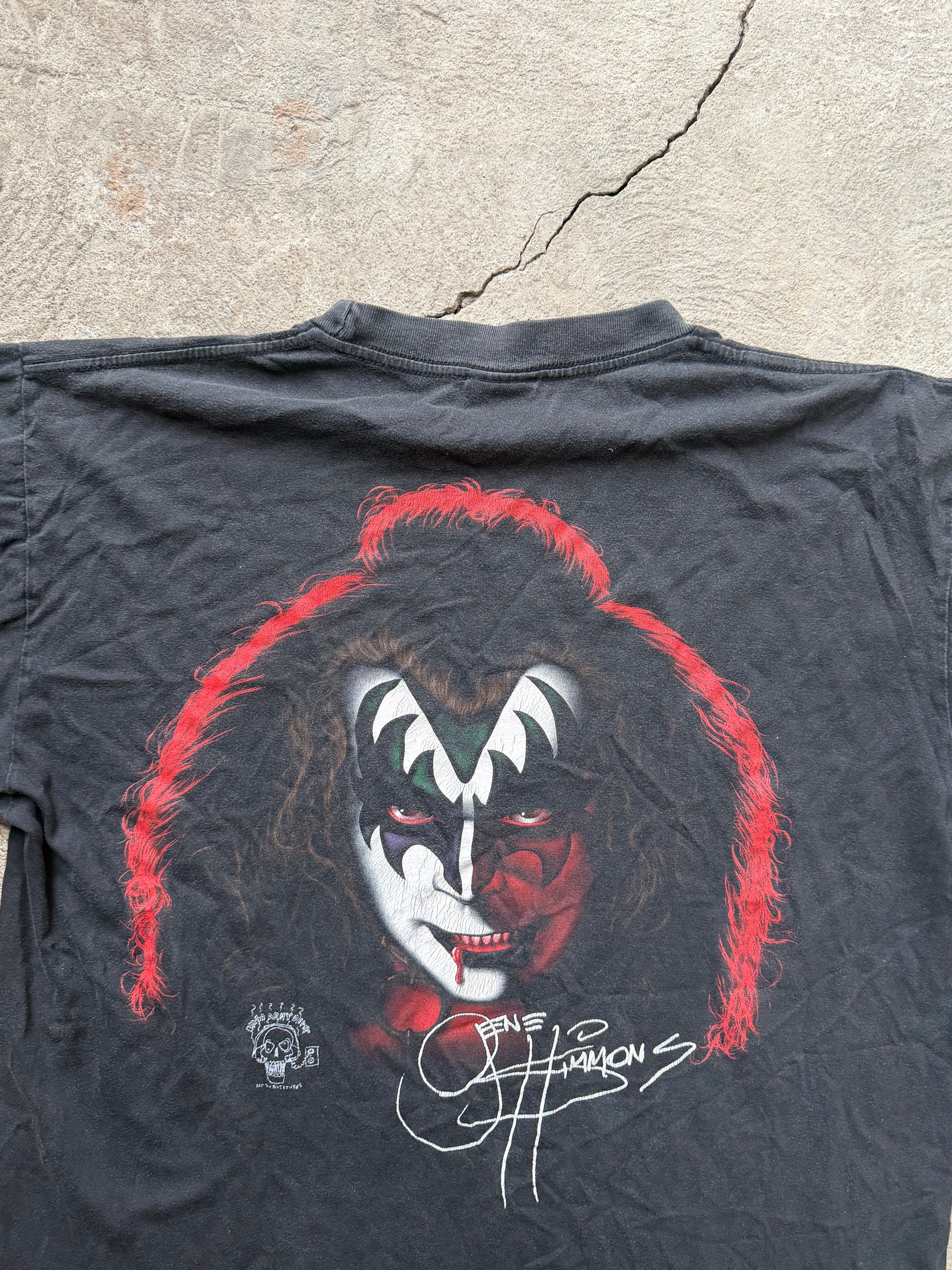 90s Kiss Faded Graphic T-Shirt | Size XL