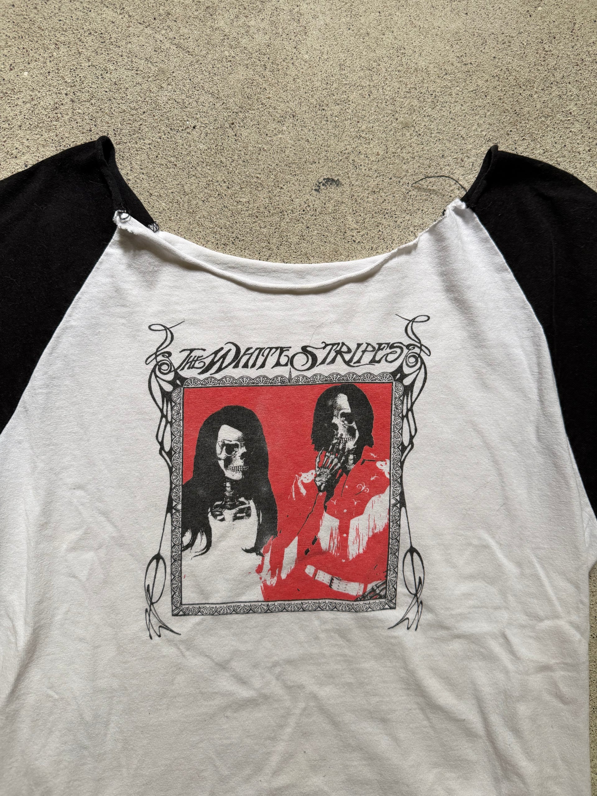 2000s The White Stripes Elephant Raglan Tee | Size M