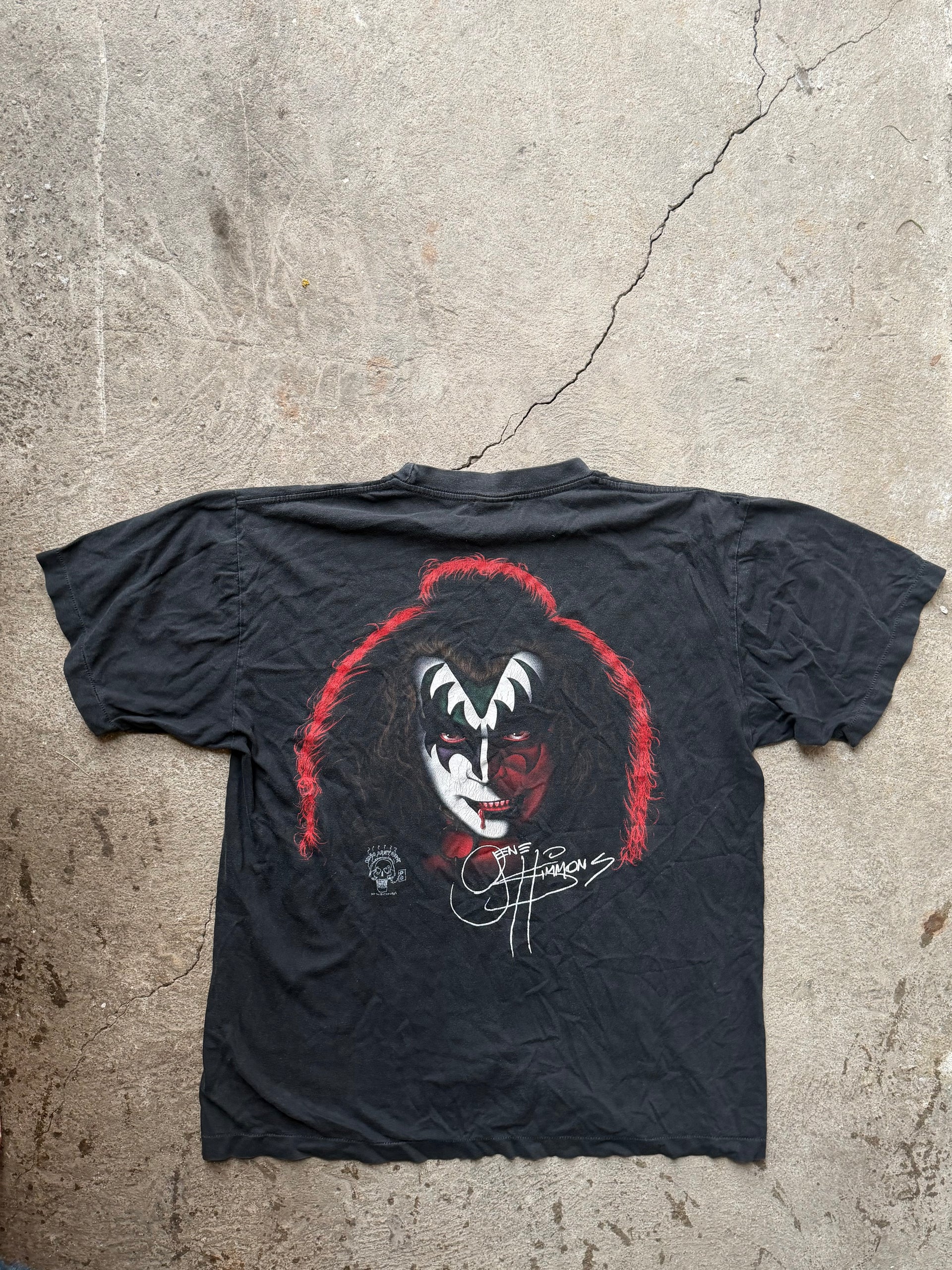 90s Kiss Faded Graphic T-Shirt | Size XL