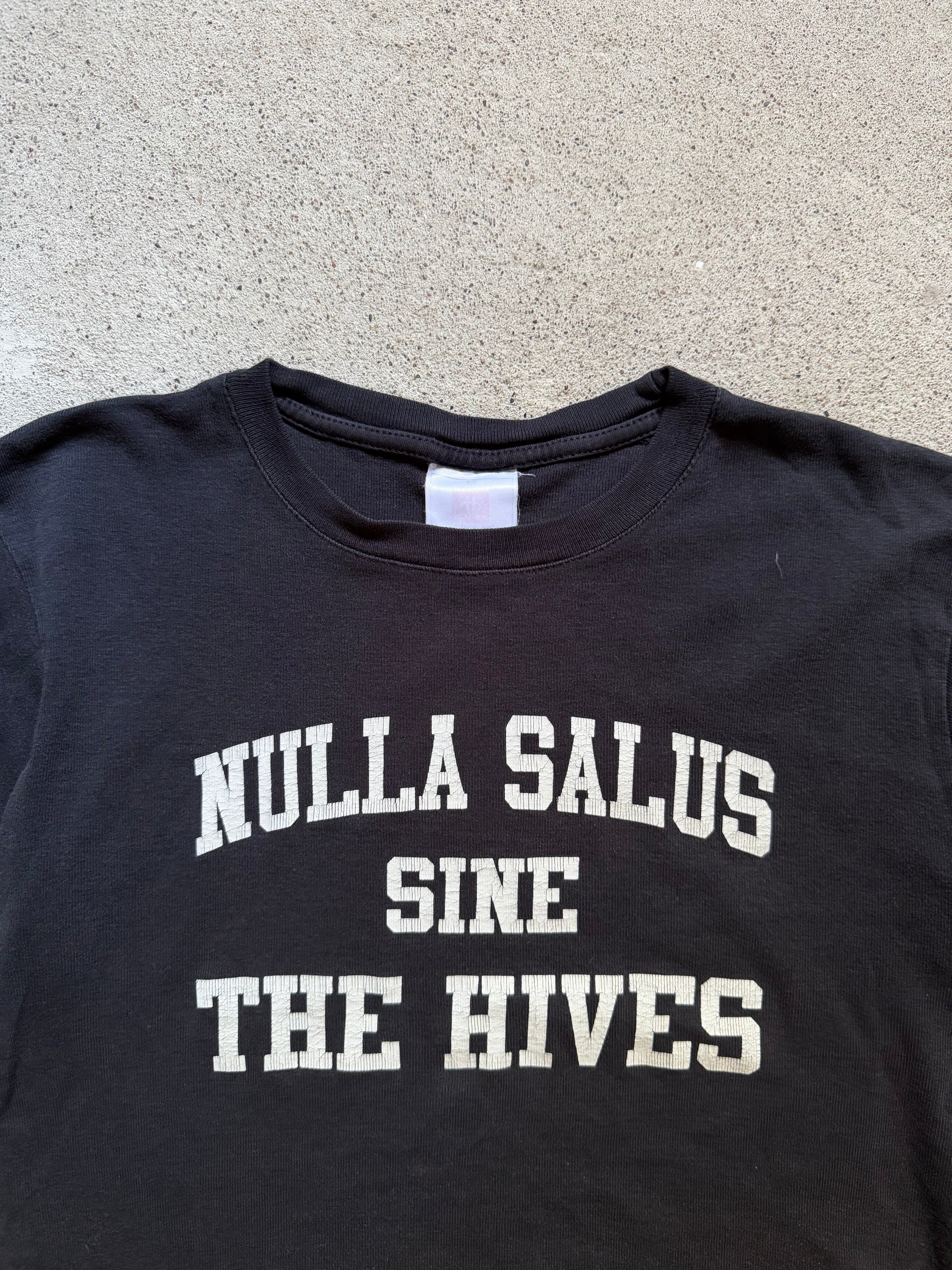 2000s The Hives Nulla Salus Tee | Size S