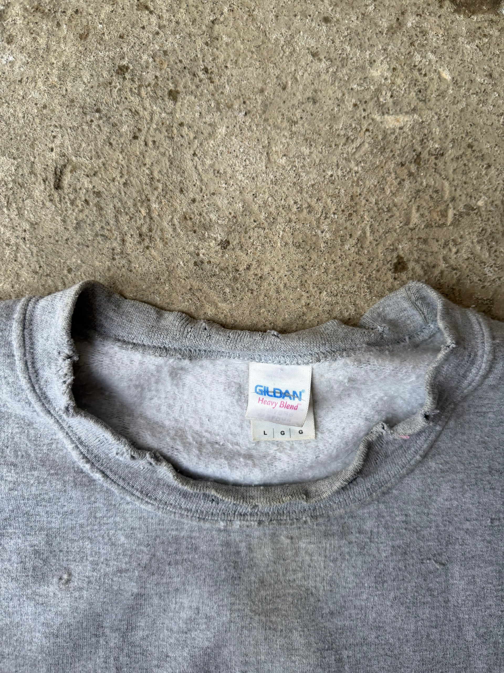 00s Distressed blank sweater | Size L