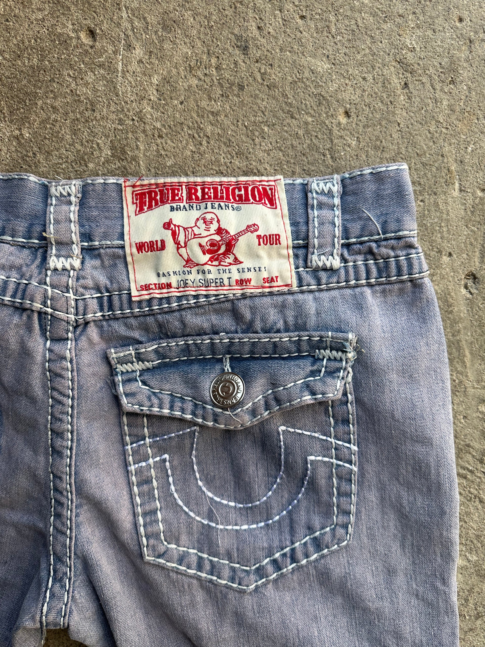 True Religion Flap Pocket Jean Shorts 2000s | Size W36