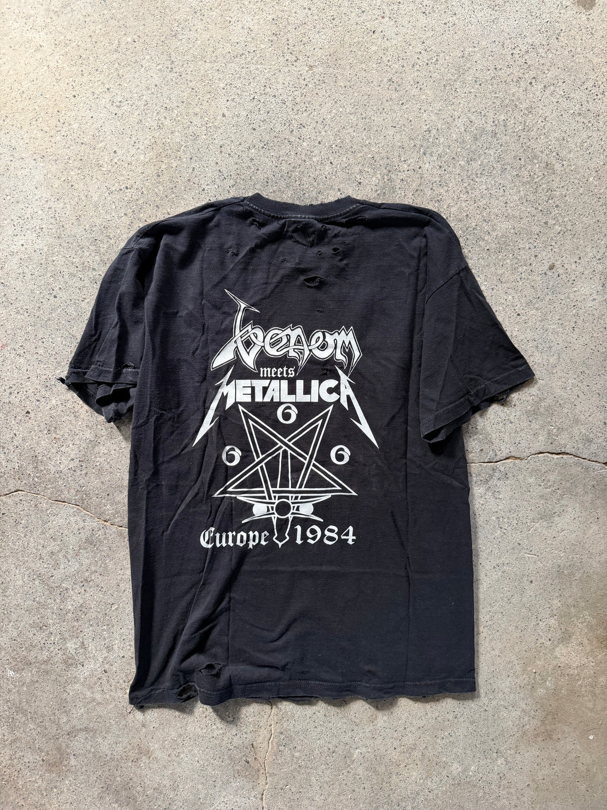 2000s Venom “Black Metal Holocaust” T-Shirt | Size M