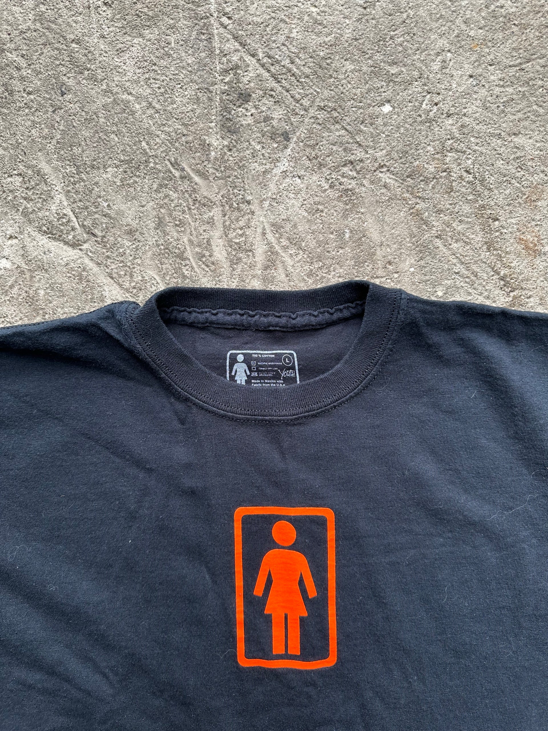 Girl Skateboards Classic Logo Tee | Size S/M