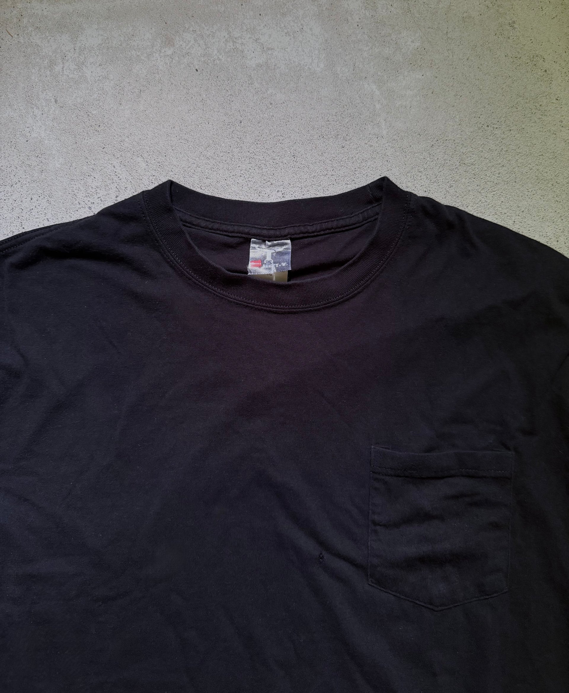 2000s Hanes Heavyweight Pocket Tee | Size XL