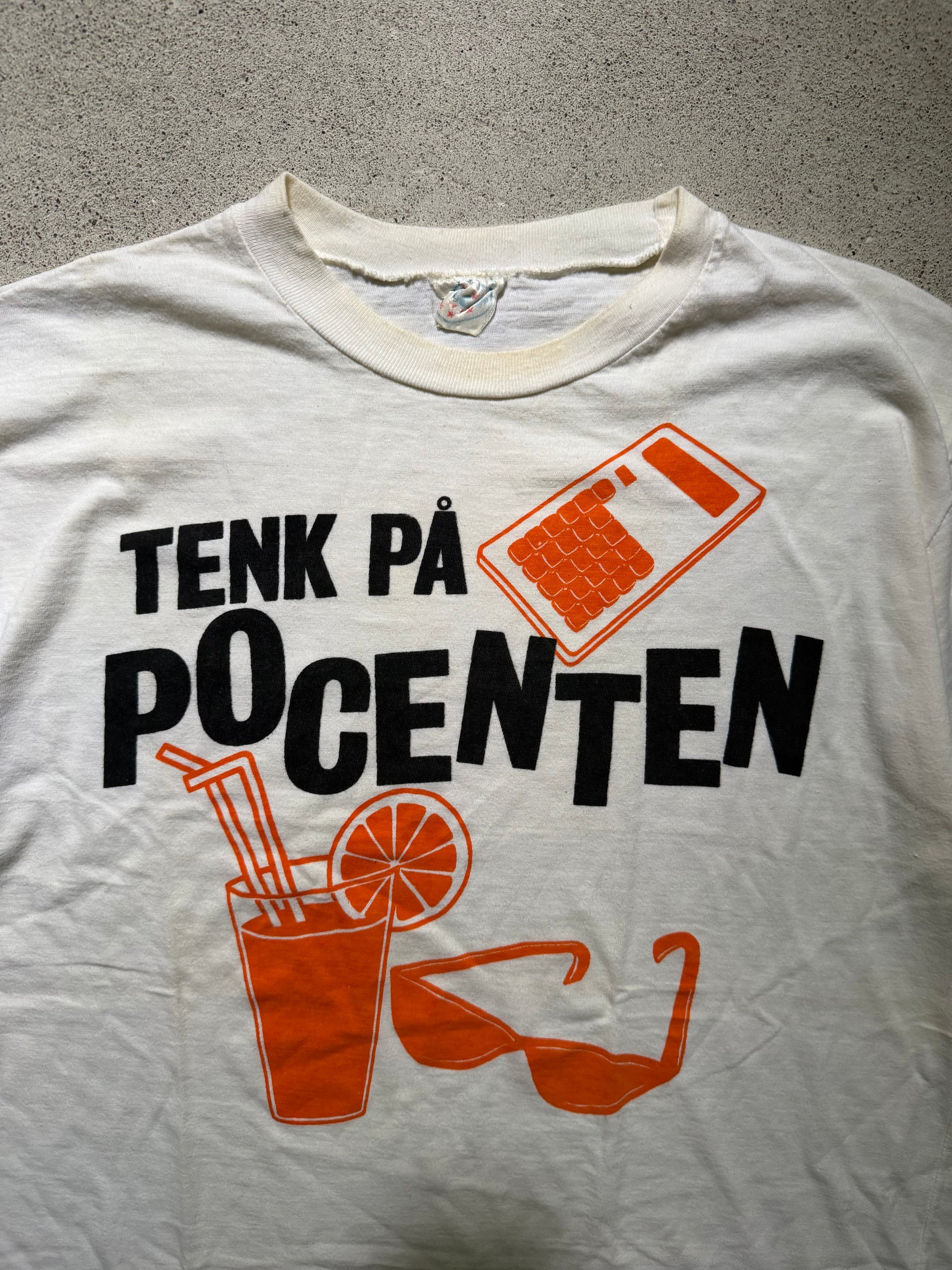 1980s Tänk På Pocenten T-Shirt | Size L
