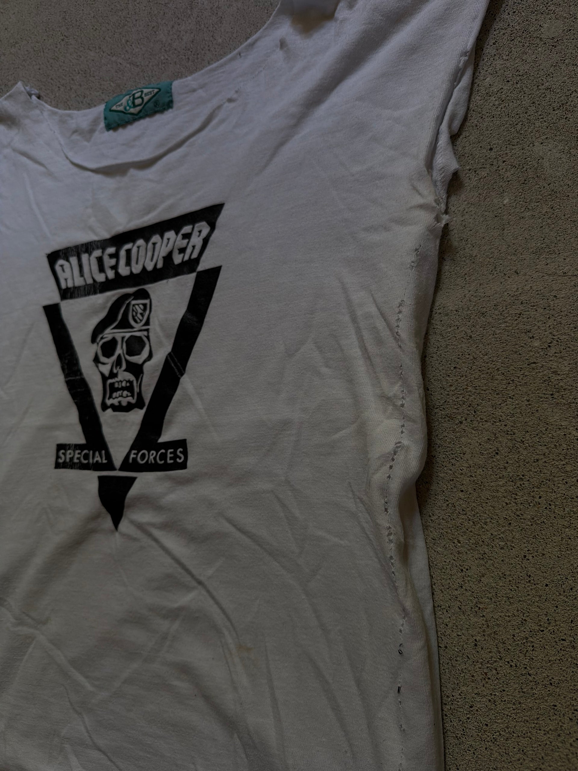 90s Alice Cooper Special Forces Cut Off Tee | Size M