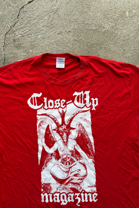 00s Close-Up Magazine T-Shirt | Size XL