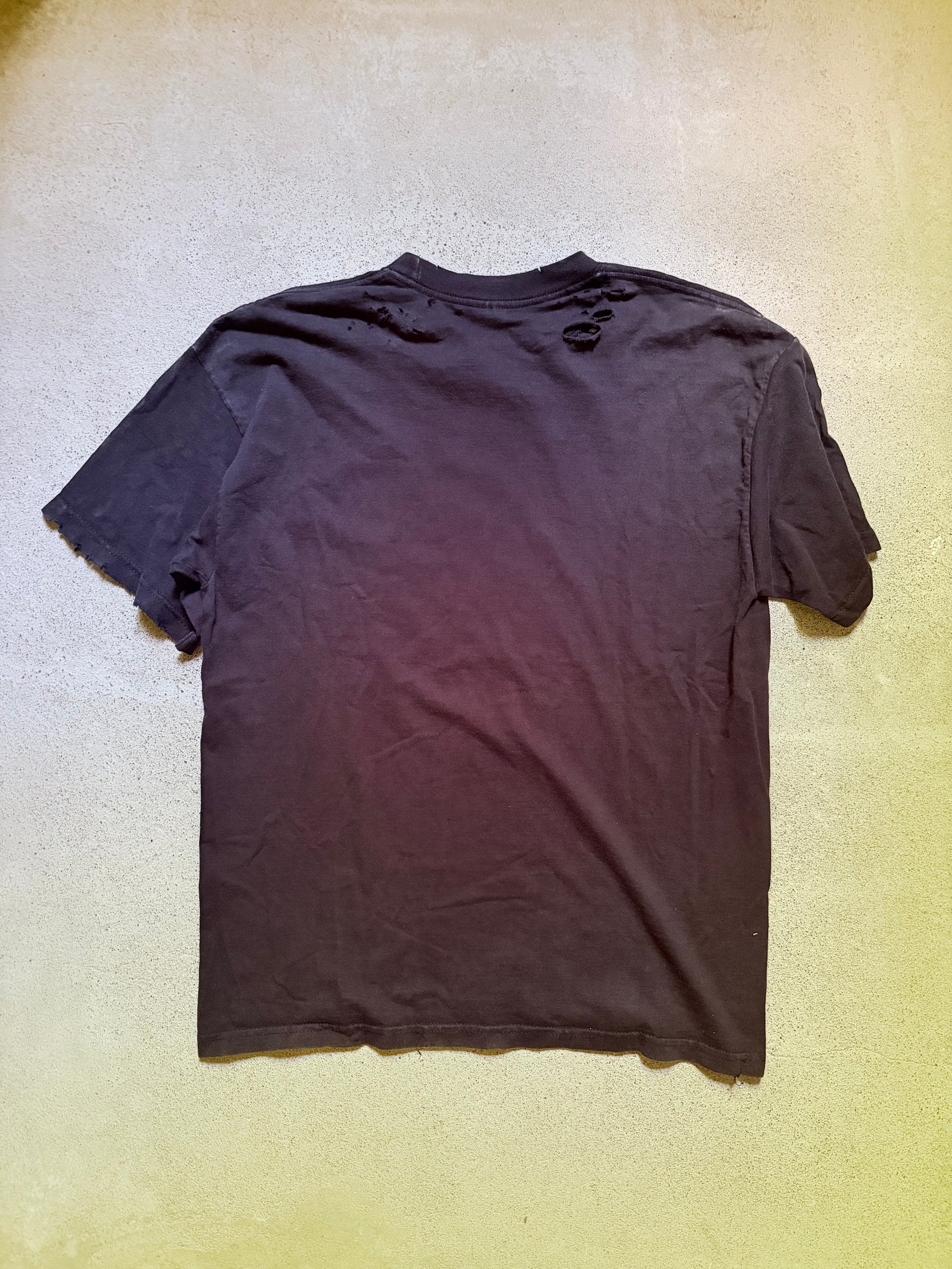 2000s Black Sabbath Distressed Cross Tee | Size M