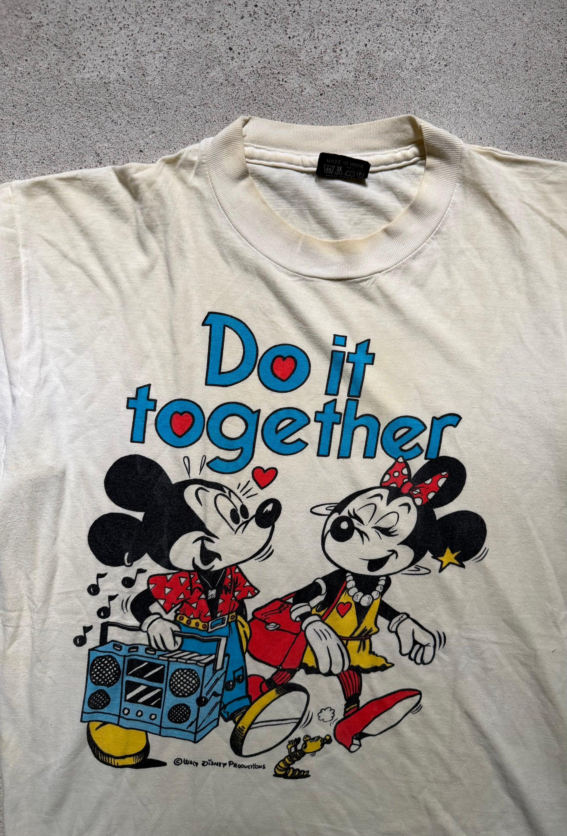 90s Mickey & Minnie Disney T-Shirt | Size XL