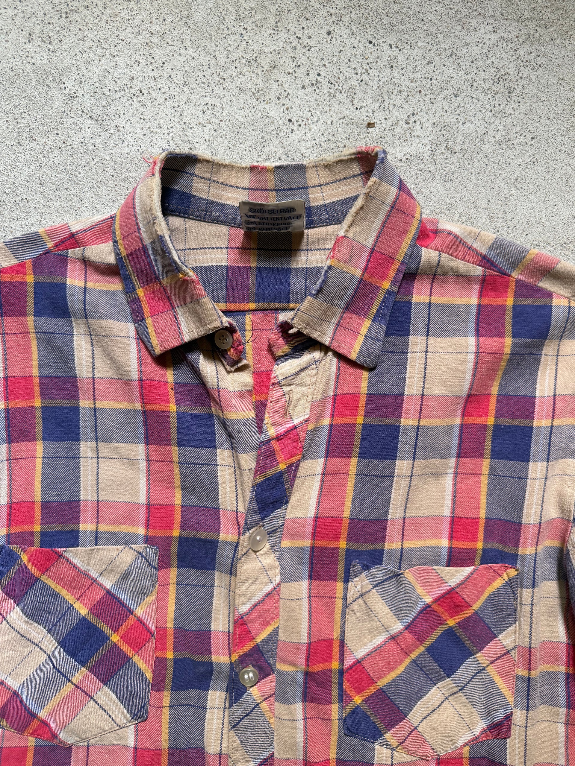 1970s Plaid Flannel Shirt Faded Pink Red Blue | Size L