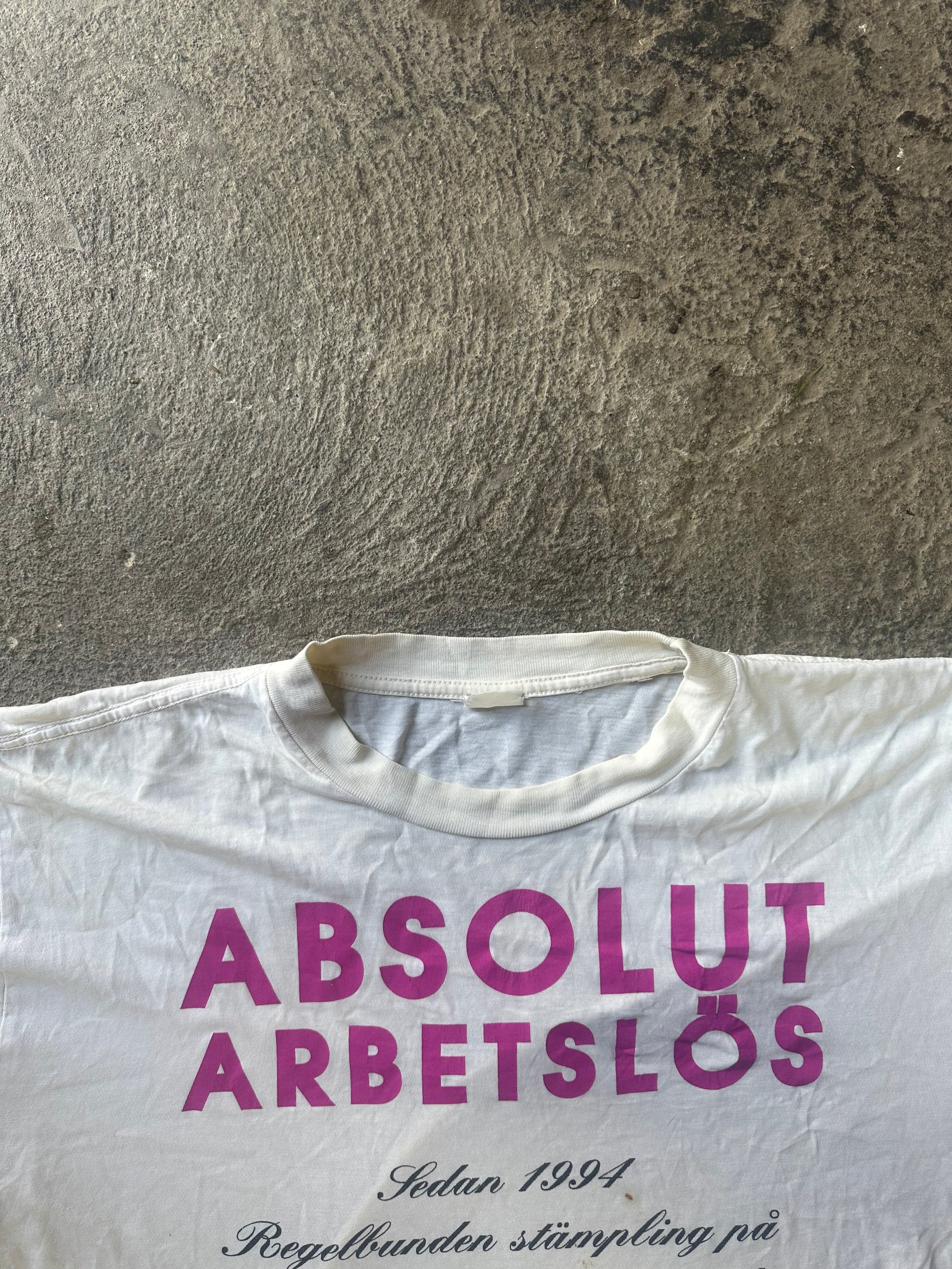 90s Absolut Arbetslös vintage Tee | Size XL