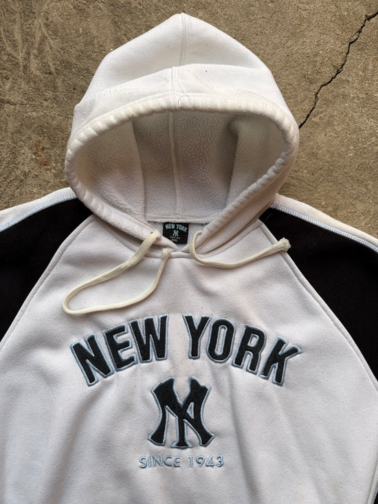 00s New York NY Embroidered Varsity Hoodie | size XL