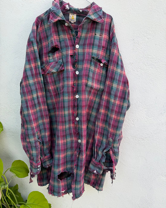 70s Distressed Plaid Flannel Shirt | Size L