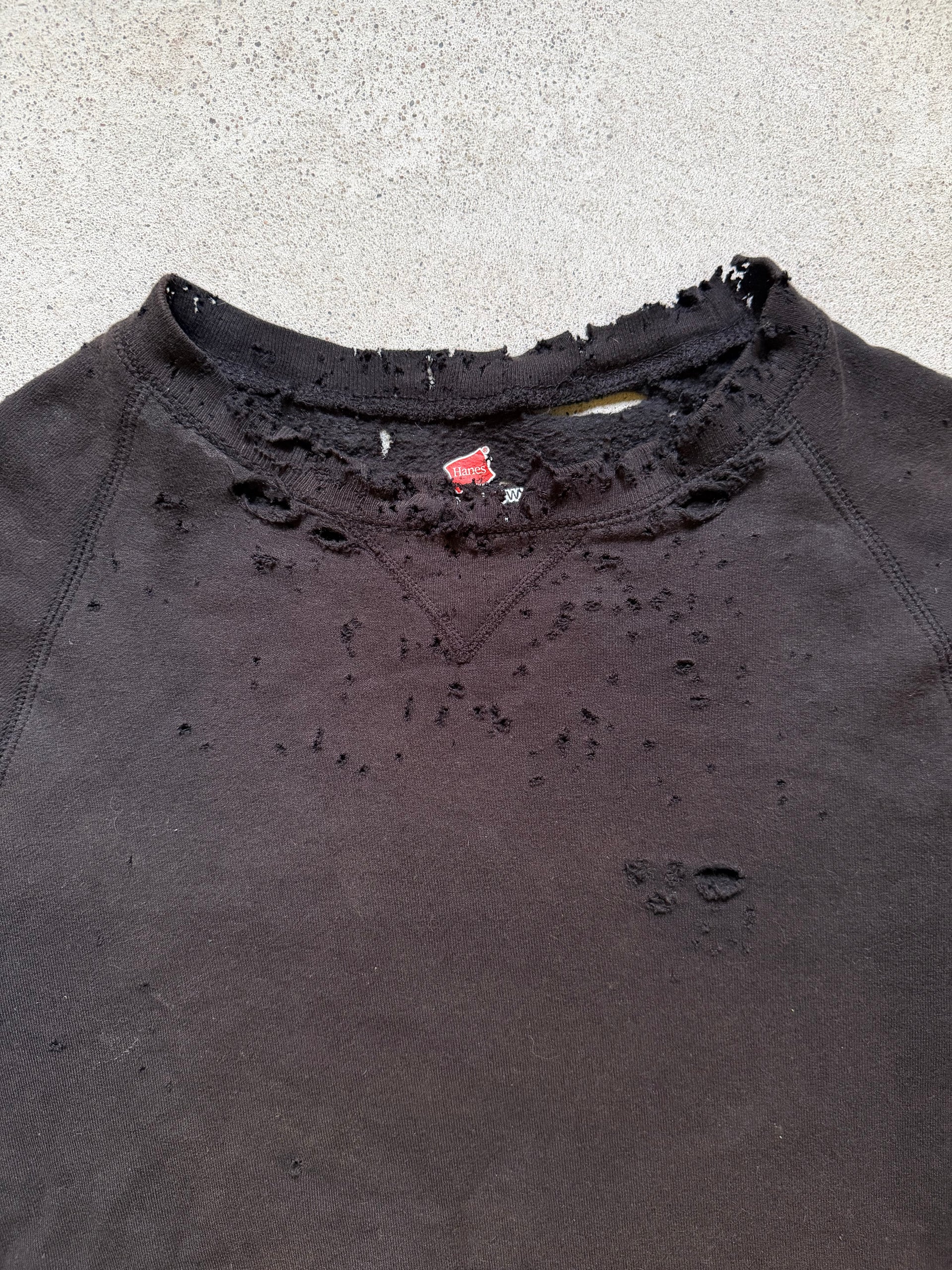 2000s Distressed Black Sweatshirt | Size L