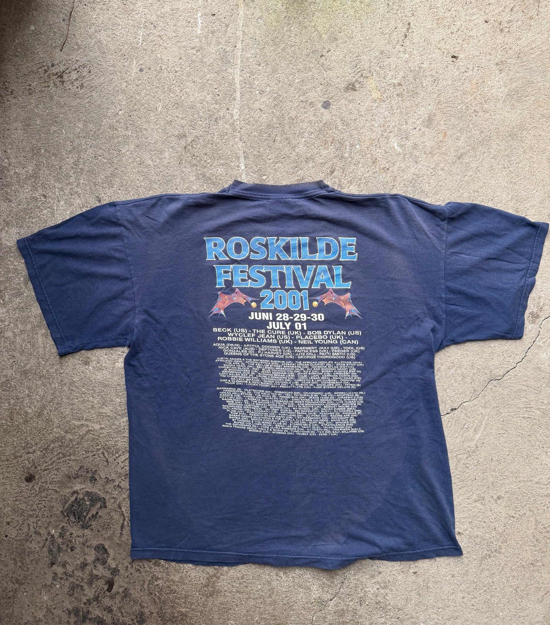 00s Roskilde Festival 2001 Line-Up T-Shirt | Size XL