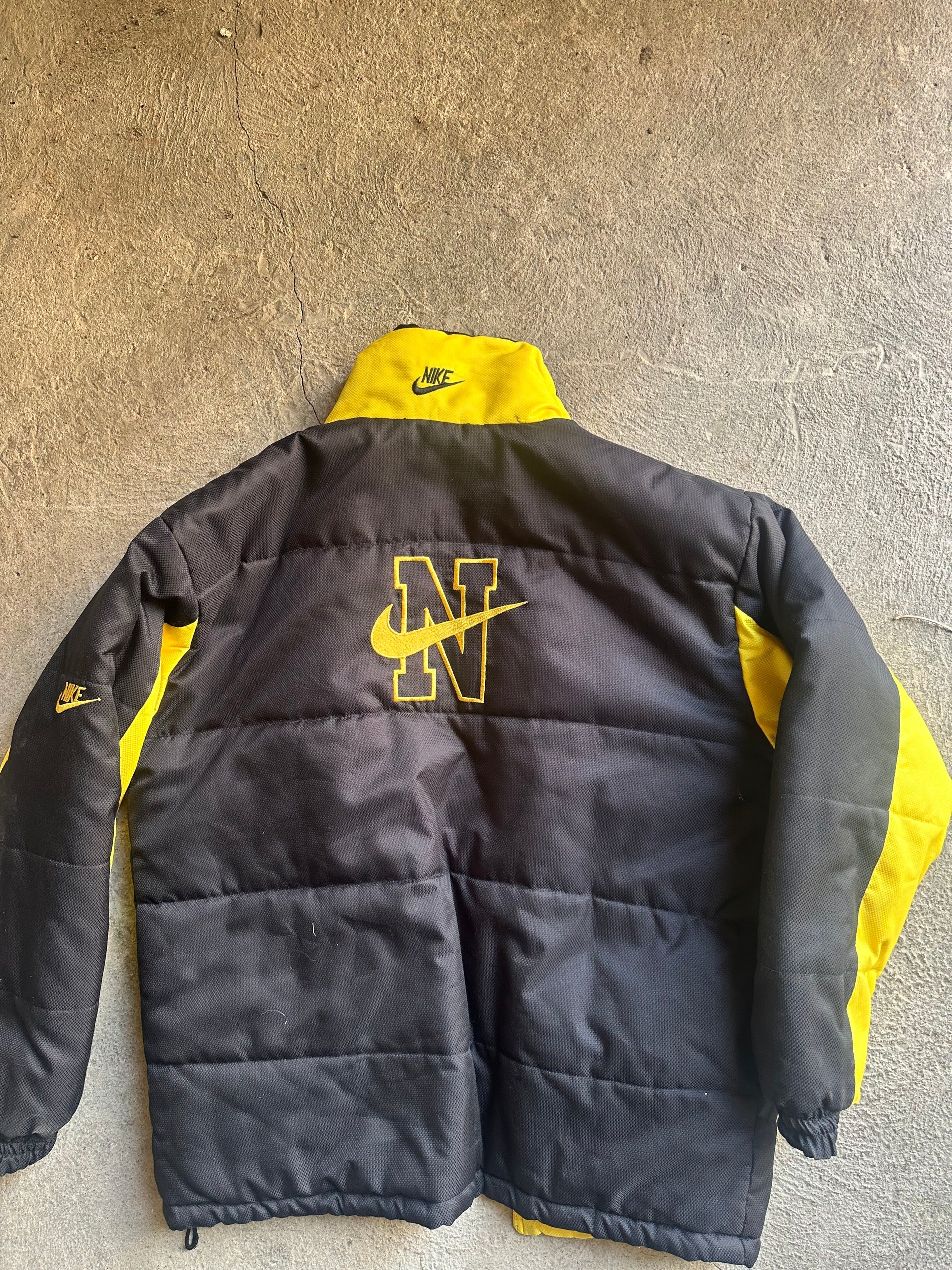 Vintage Nike Reversible Puffer Jacket Yellow/Black | Size XL