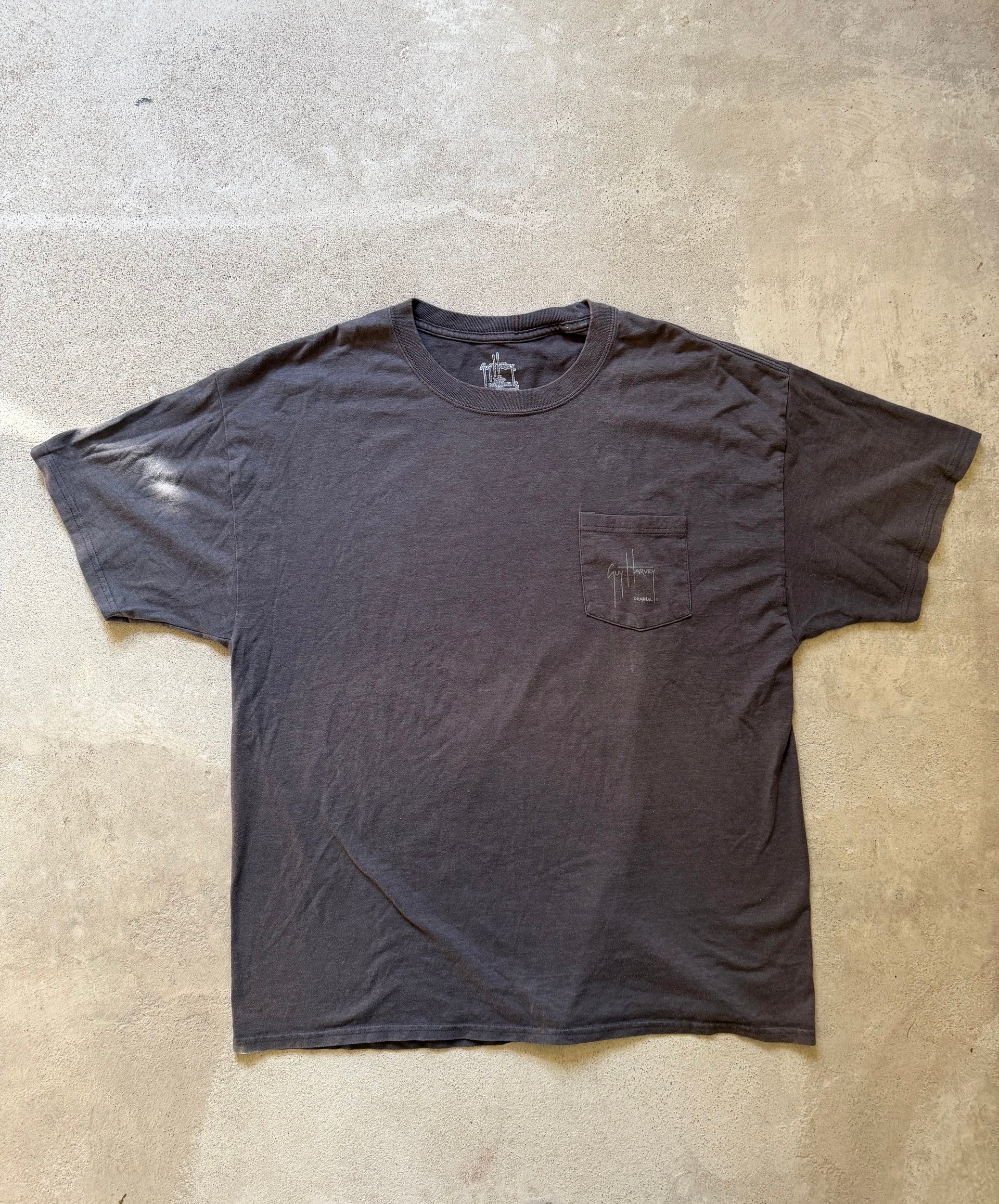2010s Guy Harvey Fish Graphic Pocket Tee | Size XL