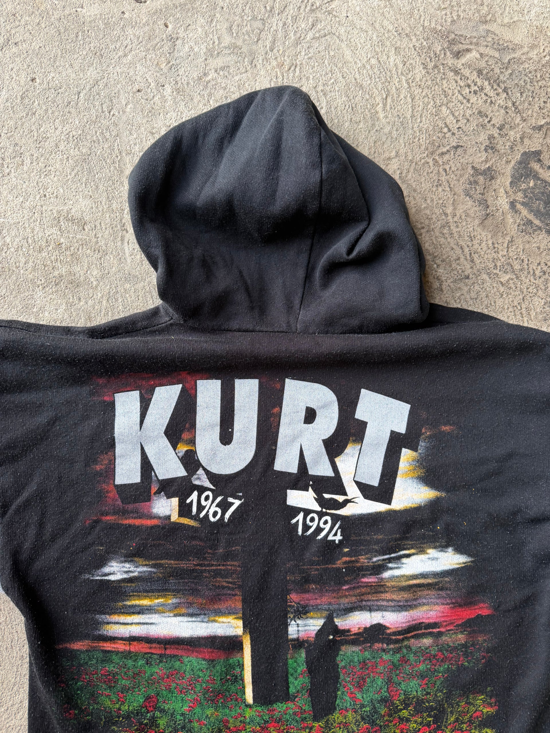 90s Nirvana Kurt Cobain Memorial Hoodie | Size L