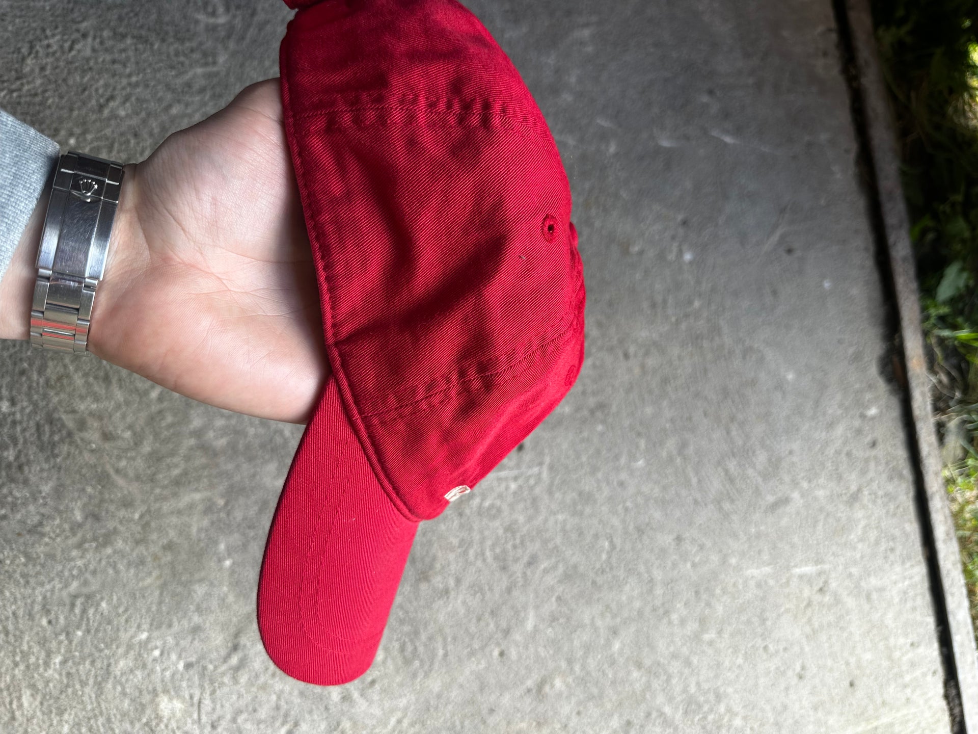 Arc’teryx Logo Cap Red | Adjustable | One Size