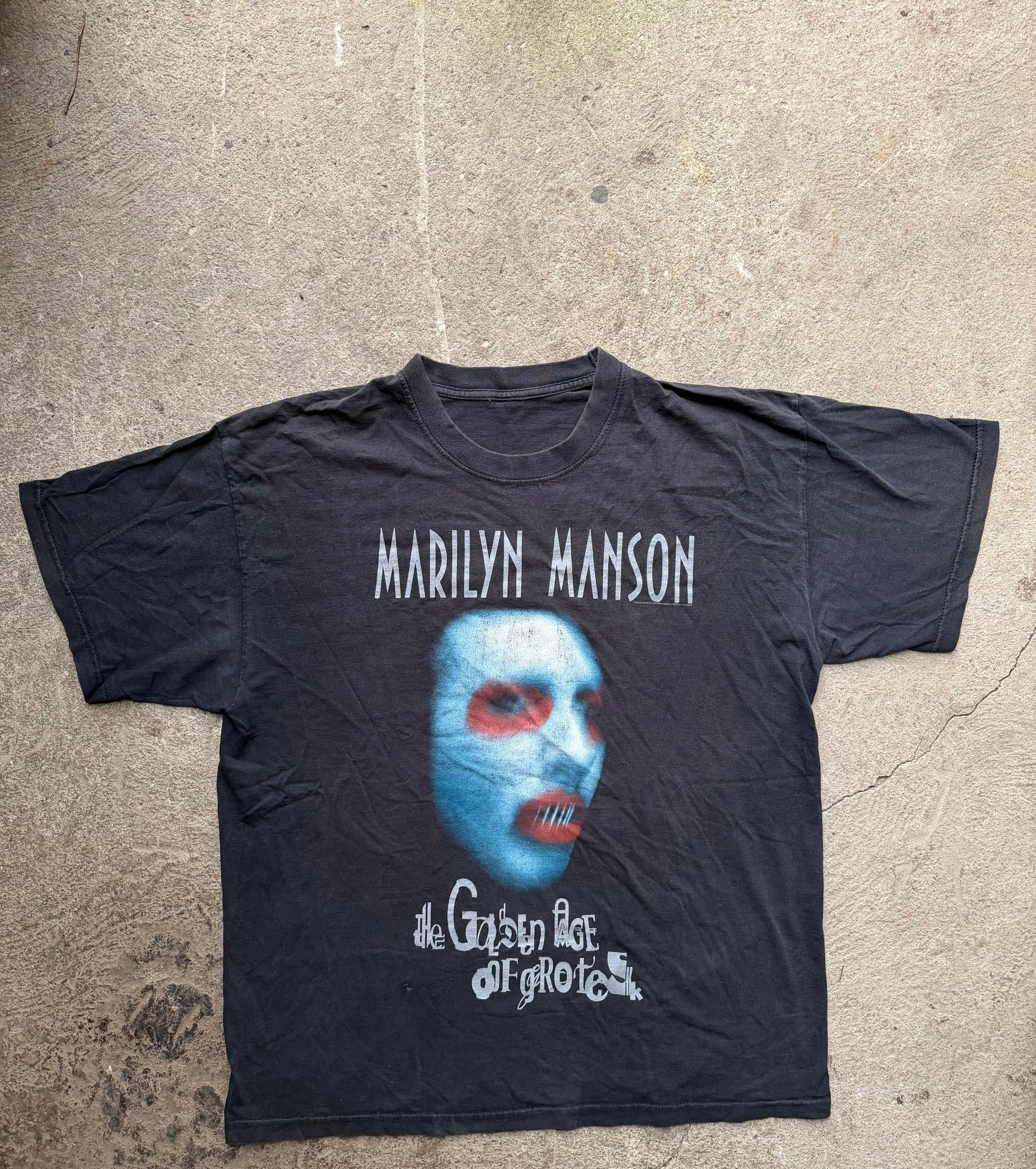 00s Marilyn Manson “This is the new shit” Size L